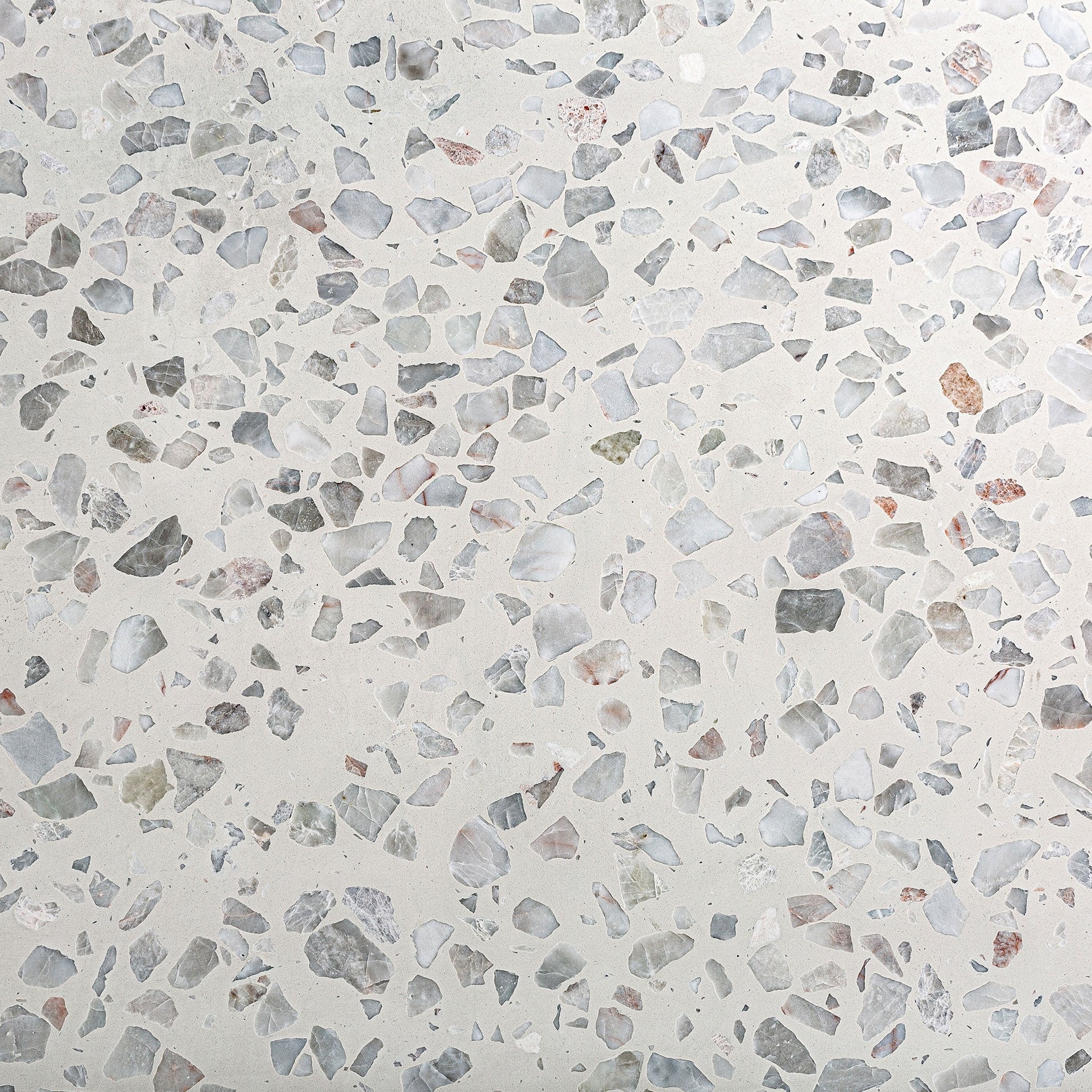 Barhocker BIRIEUX aus Eichenholz mit Terrazzo