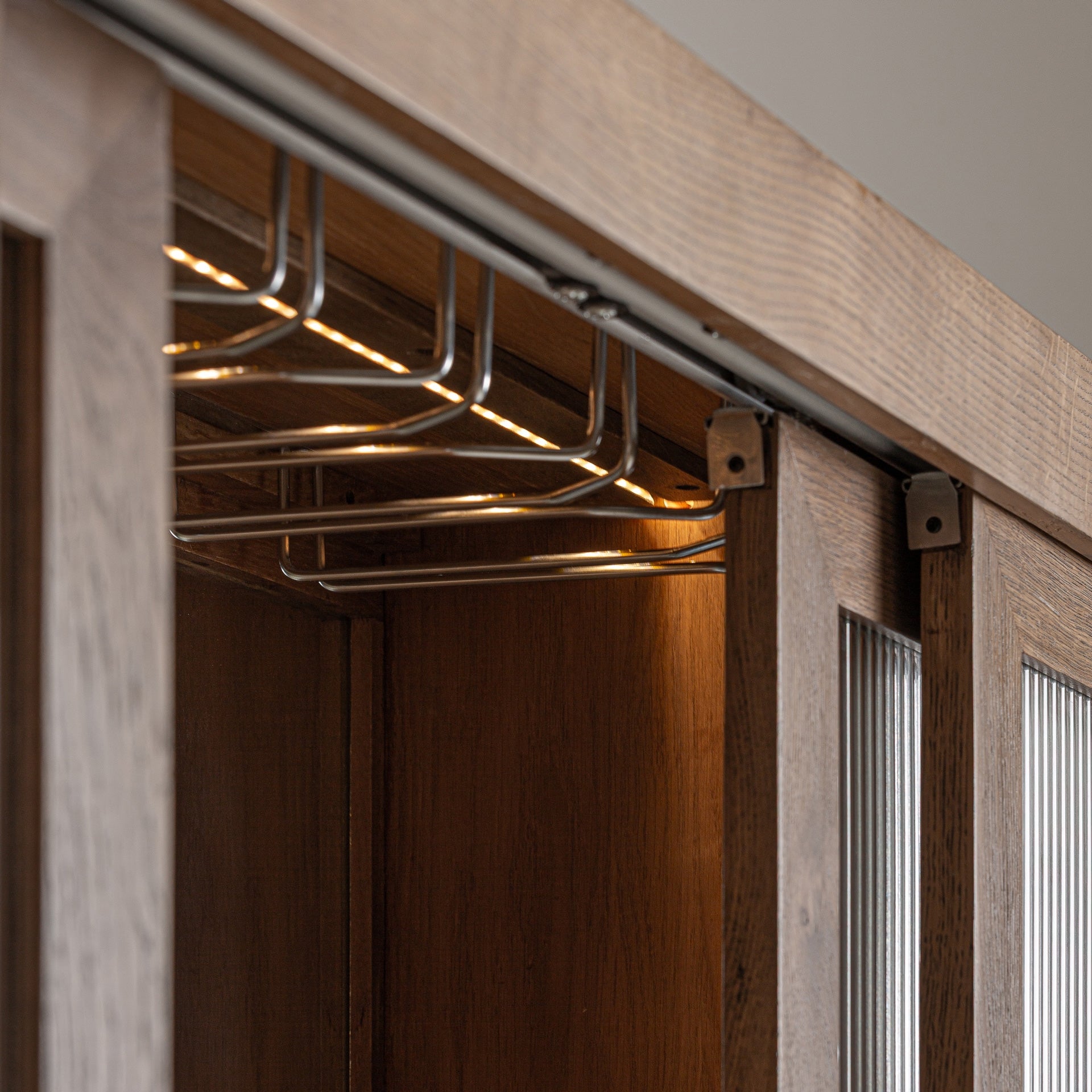 DOUZY Oak Side Table with Glass and Marble Top