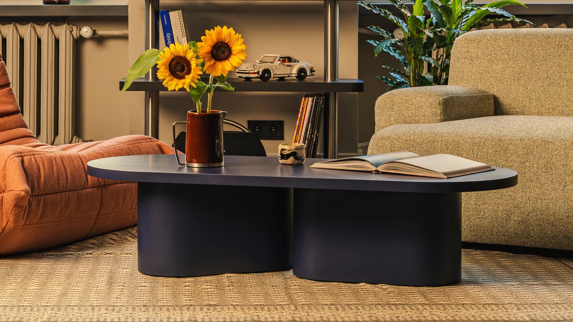 Nal coffee table