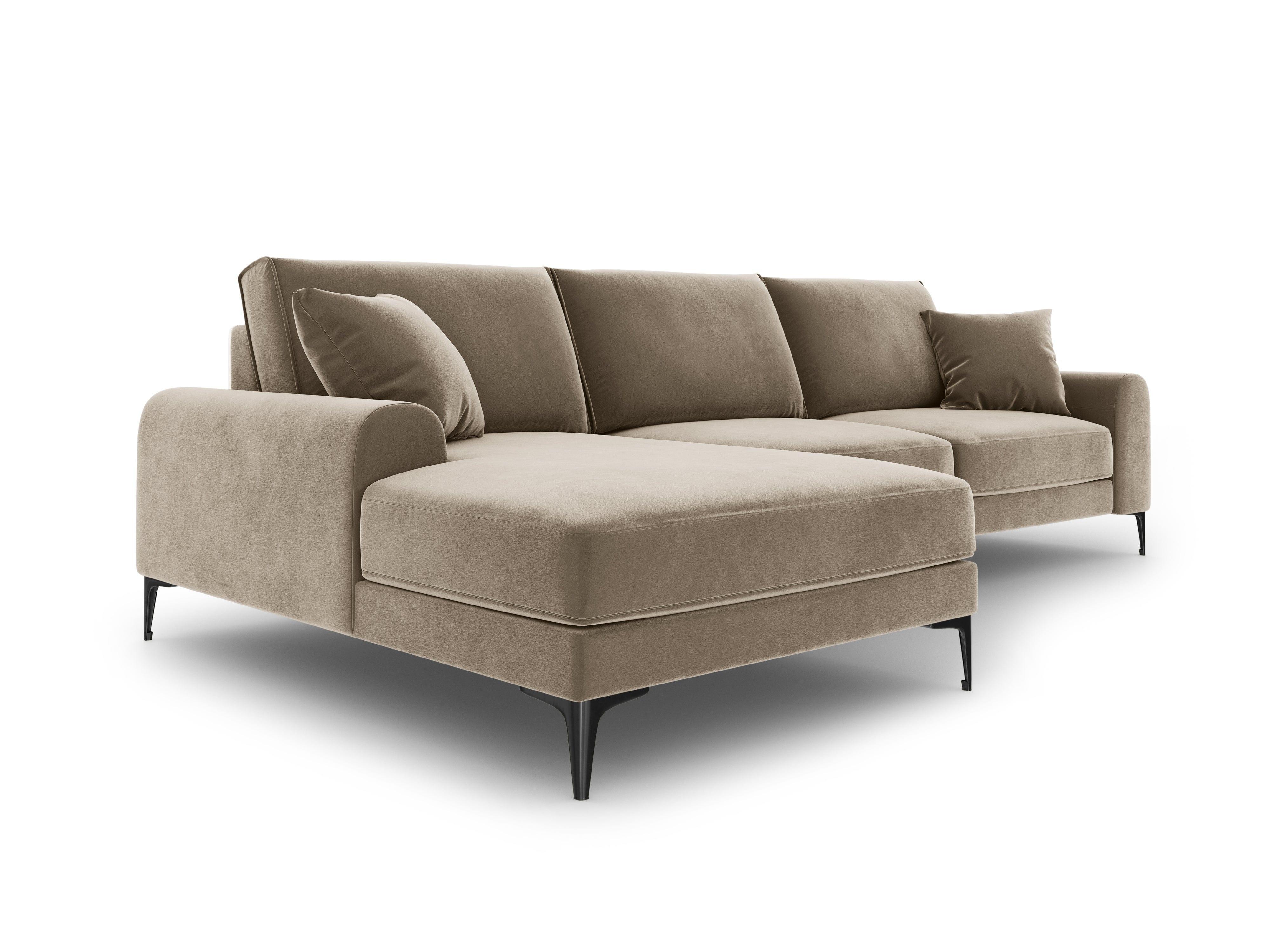 Narożnik aksamitny lewostronny MADARA cappuccino z czarną podstawą Mazzini Sofas Eye on Design