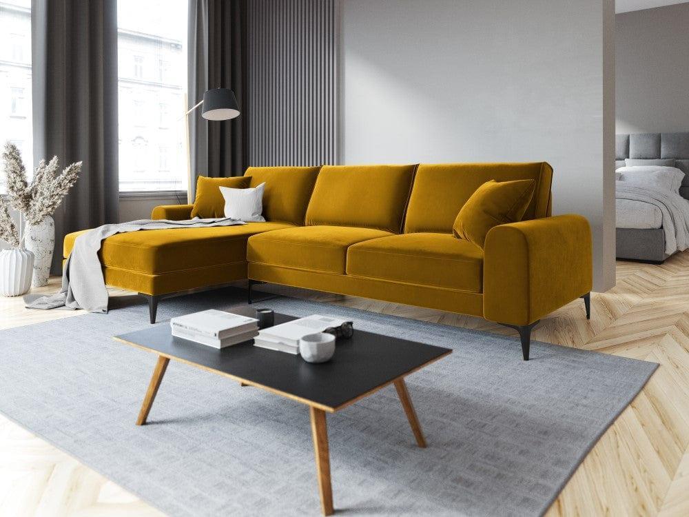 Narożnik aksamitny lewostronny MADARA musztardowy z czarną podstawą Mazzini Sofas Eye on Design