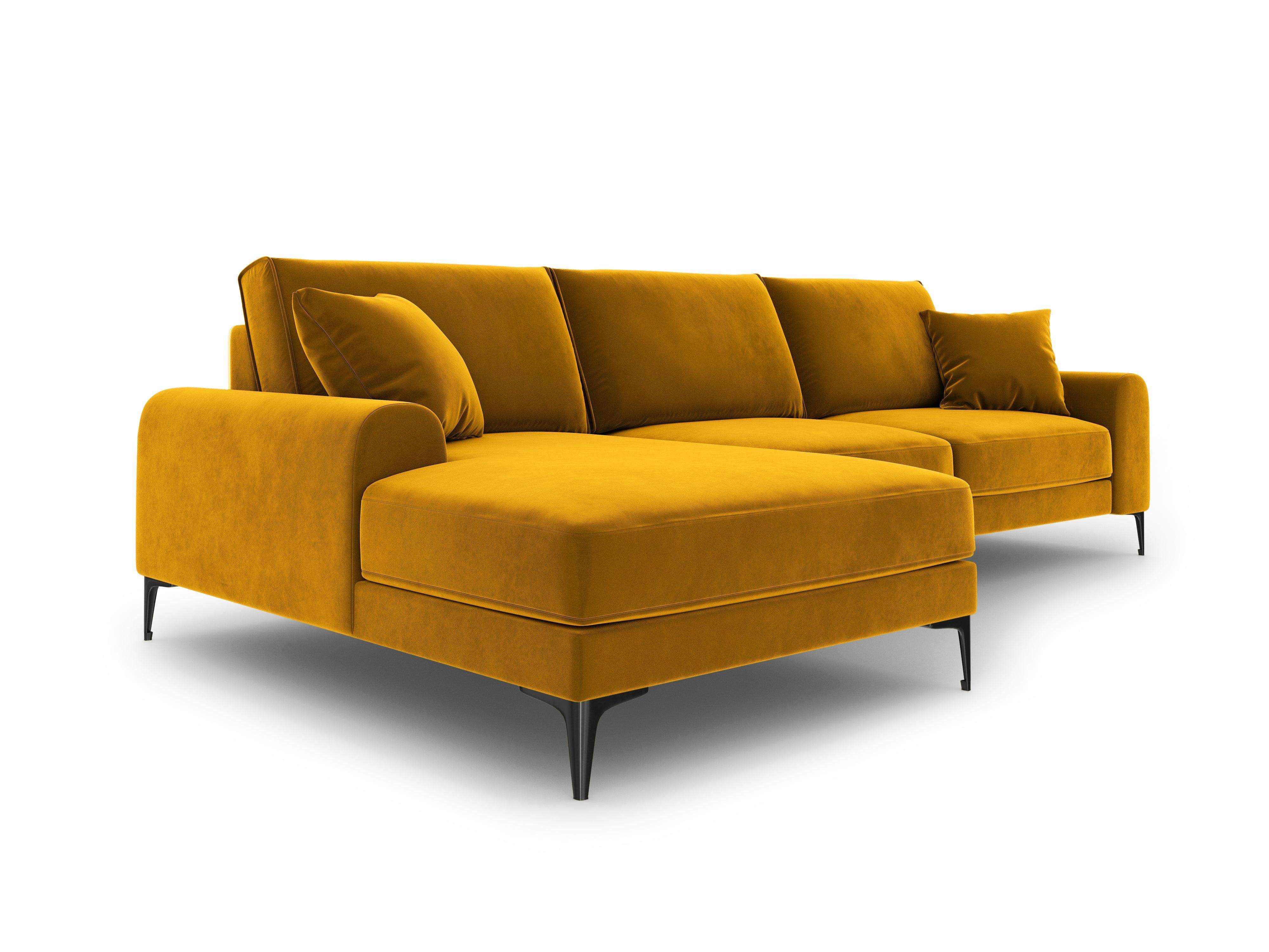 Narożnik aksamitny lewostronny MADARA musztardowy z czarną podstawą Mazzini Sofas Eye on Design