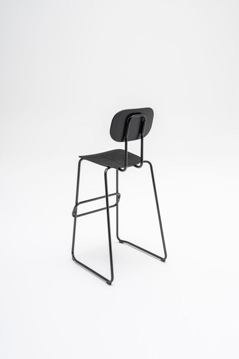 Hoker NEW SCHOOL czarna podstawa – .mdd