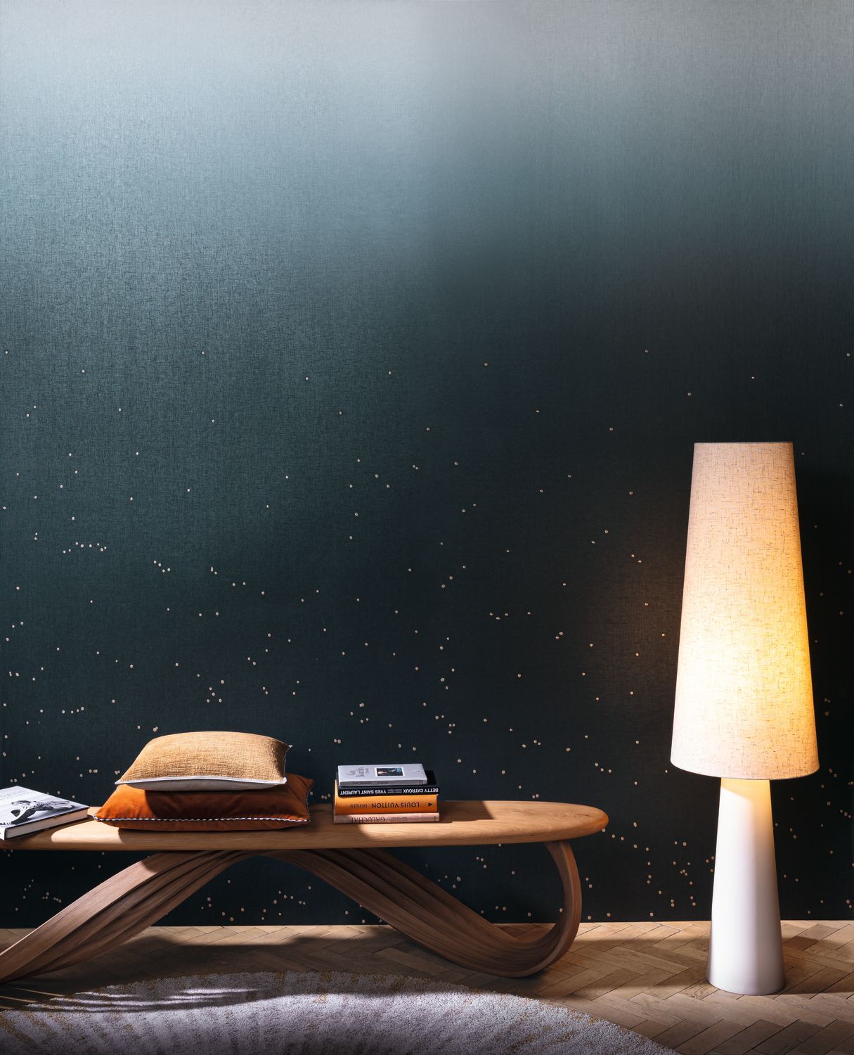 Textilwandbild mit Farbverlauf im Himmelmotiv ASTRAL SOLAIRE marineblau mit Bronze