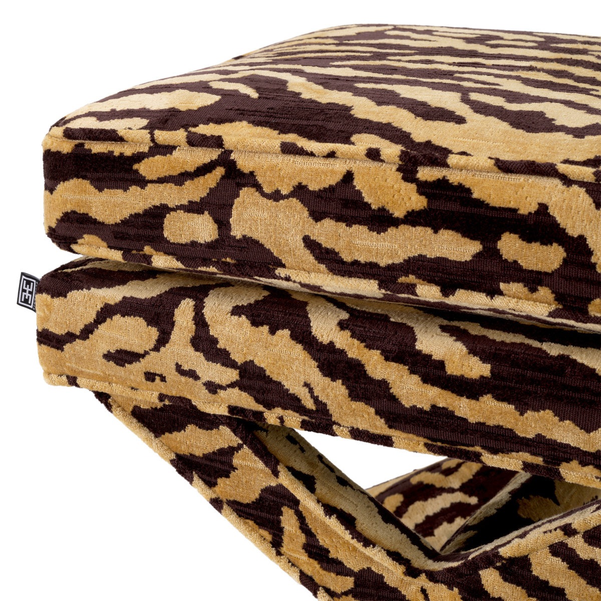 Hocker CORDOBA in braunem Tigerdesign