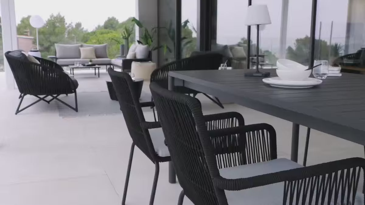 Vilandra Black external coffee table