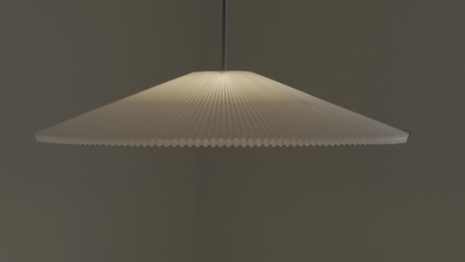 White hanging lamp