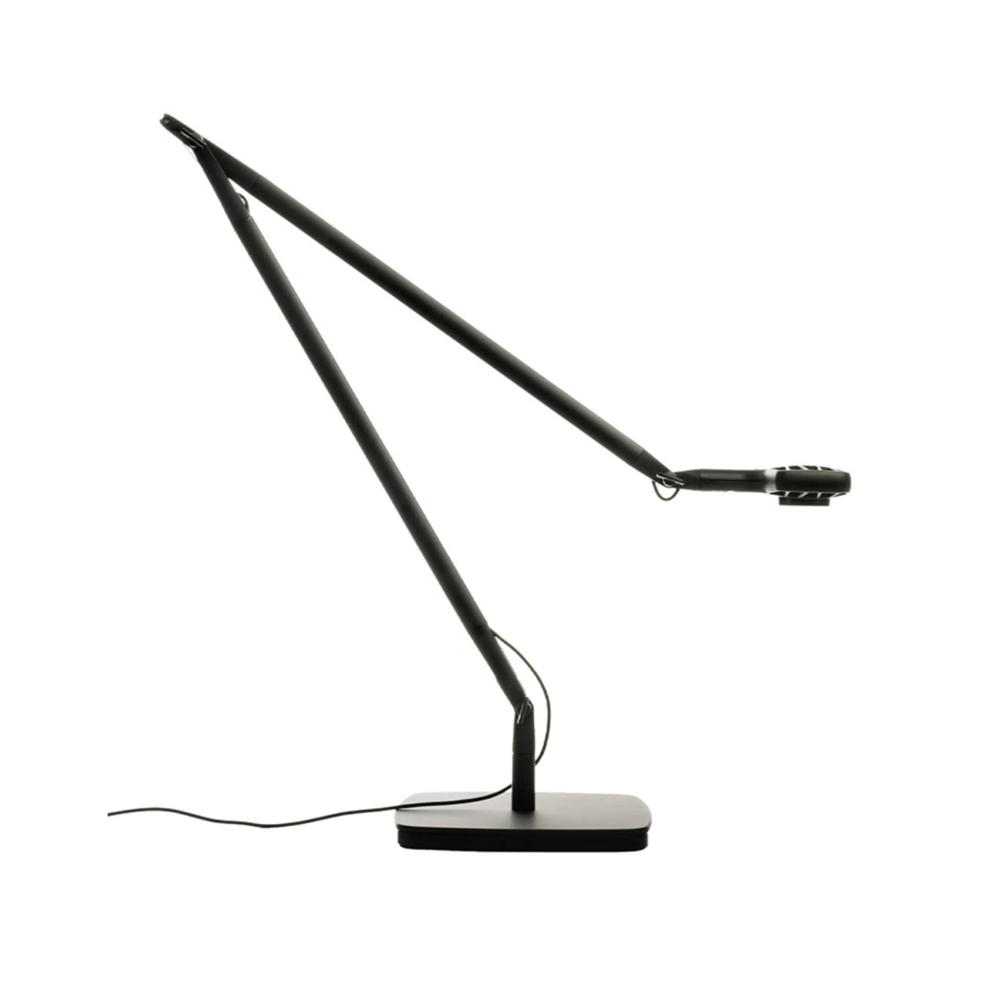 OTTO WATT black desk lamp