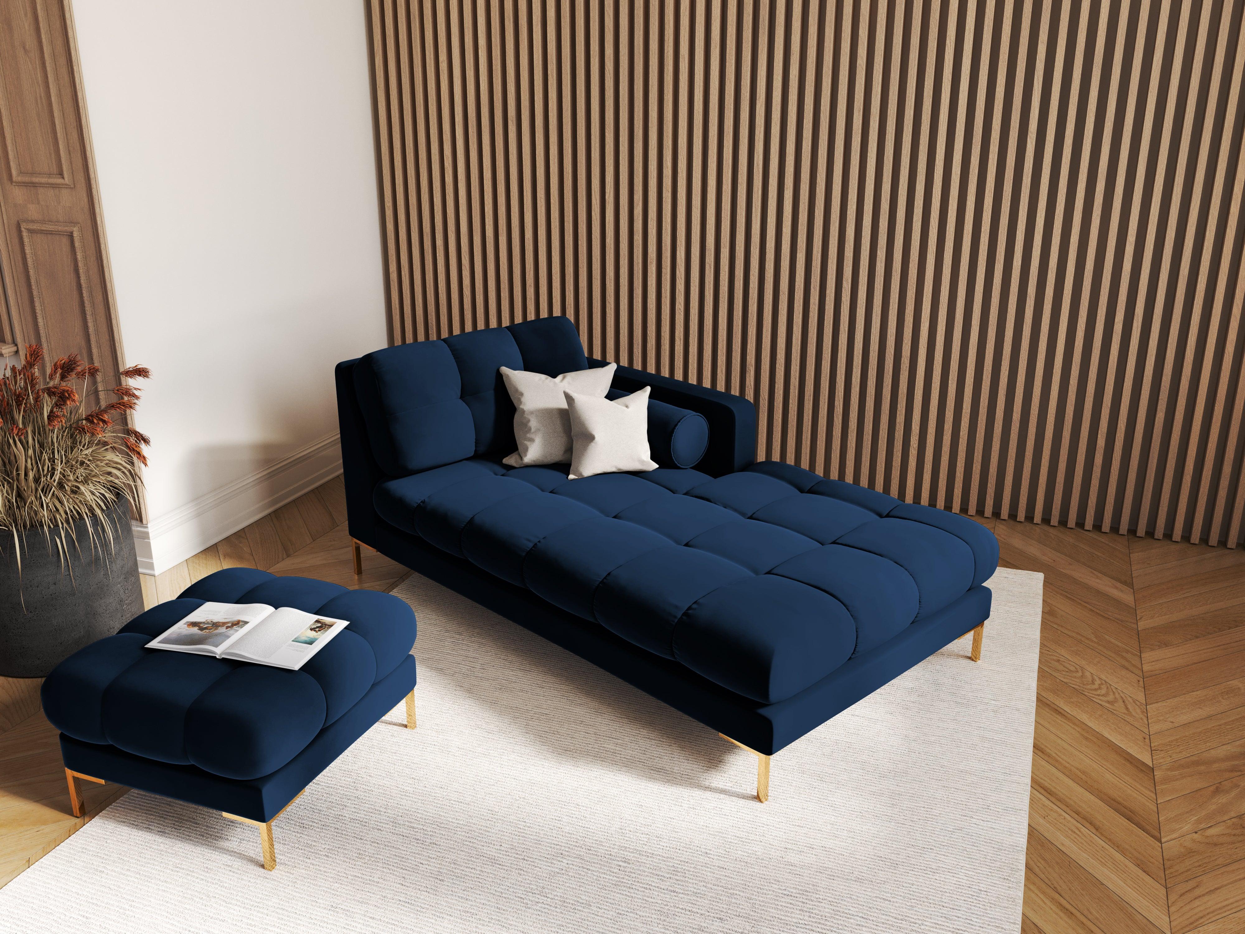 Puf aksamitny BALI granat królewski ze złotą podstawą Cosmopolitan Design Eye on Design