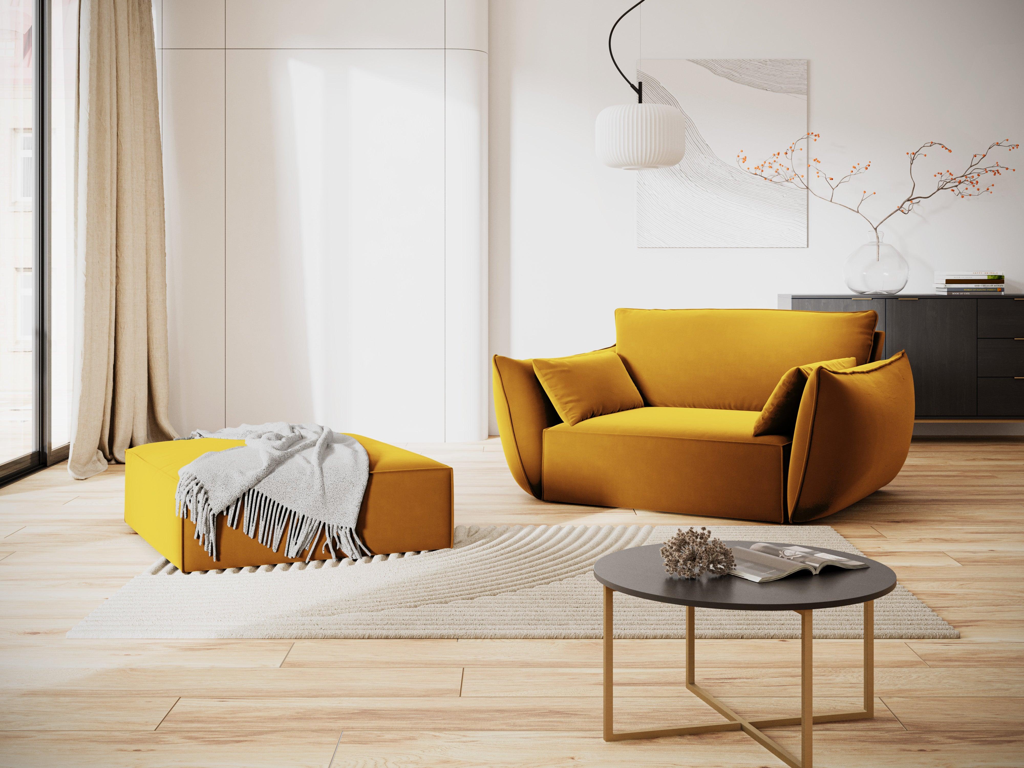 Puf aksamitny VANDA musztardowy Mazzini Sofas Eye on Design