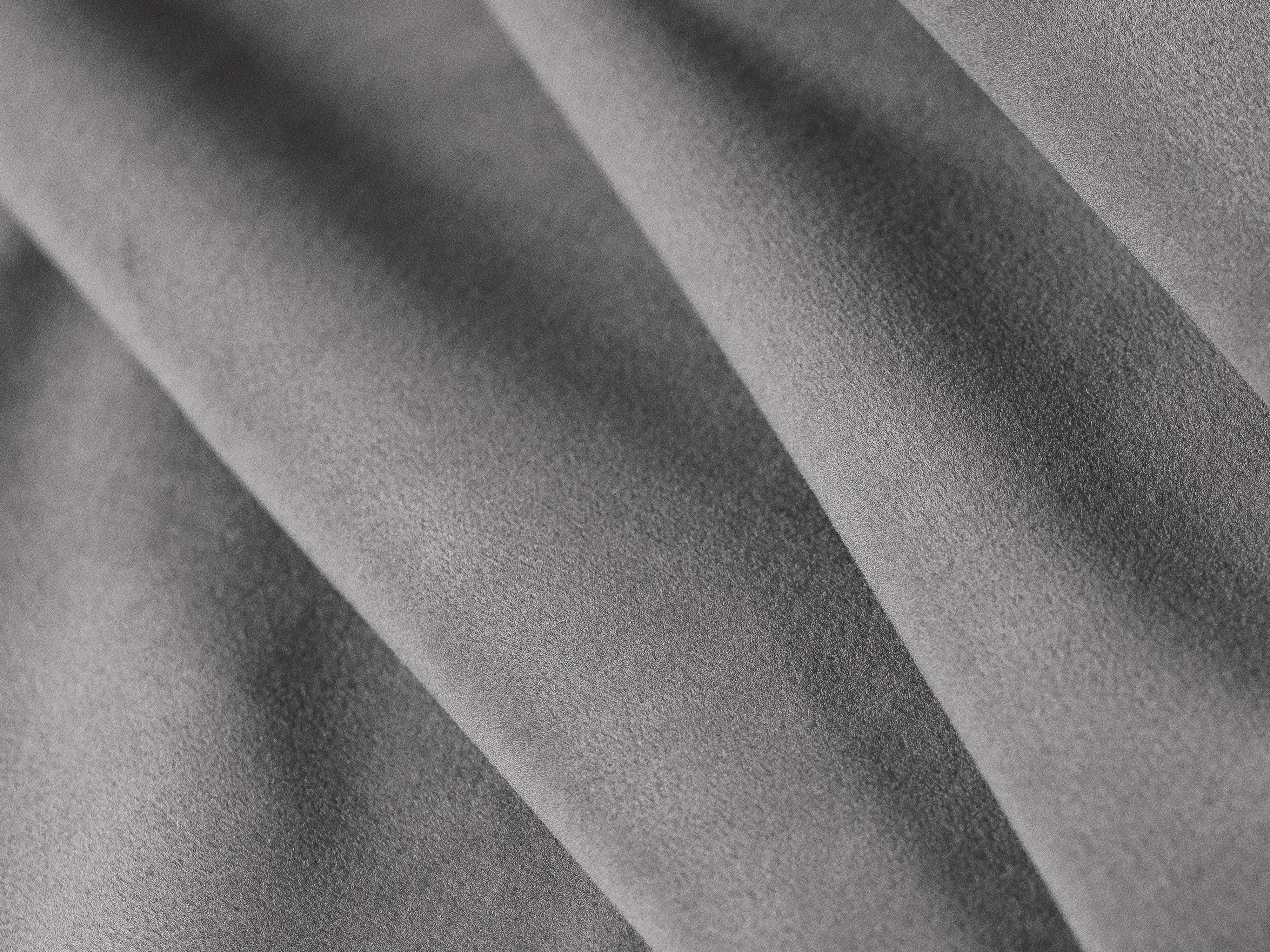 Puf aksamitny VANDA szary Mazzini Sofas Eye on Design