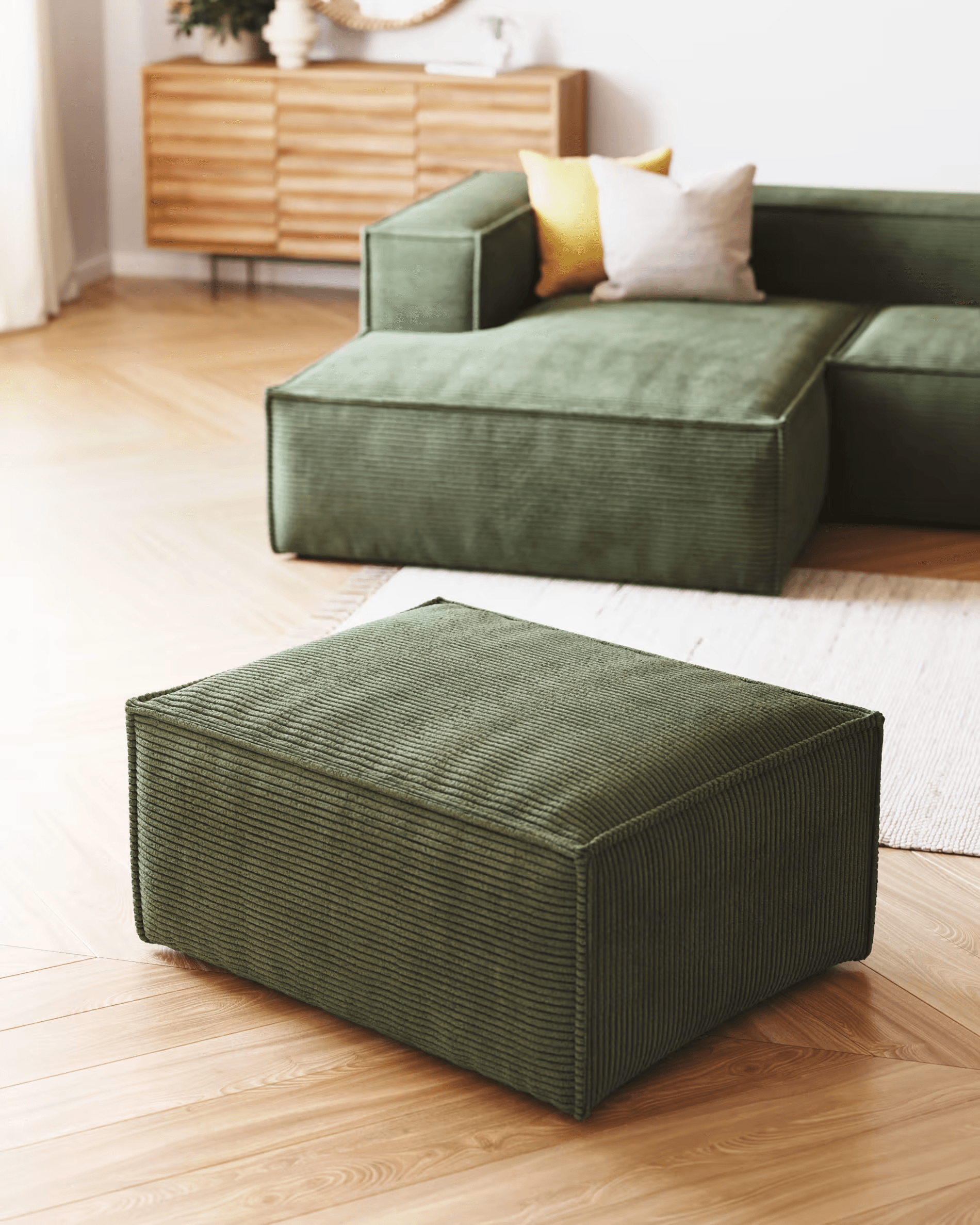 Puf BLOK zielony sztruks La Forma Eye on Design