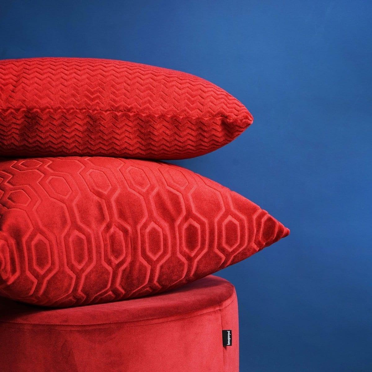 Puf welurowy czerwony Poduszkowcy Eye on Design