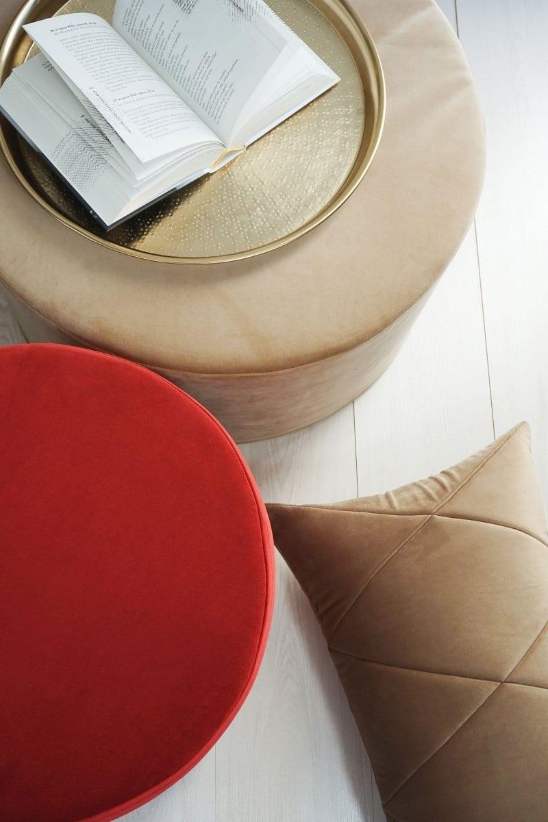 Puf welurowy czerwony Poduszkowcy Eye on Design