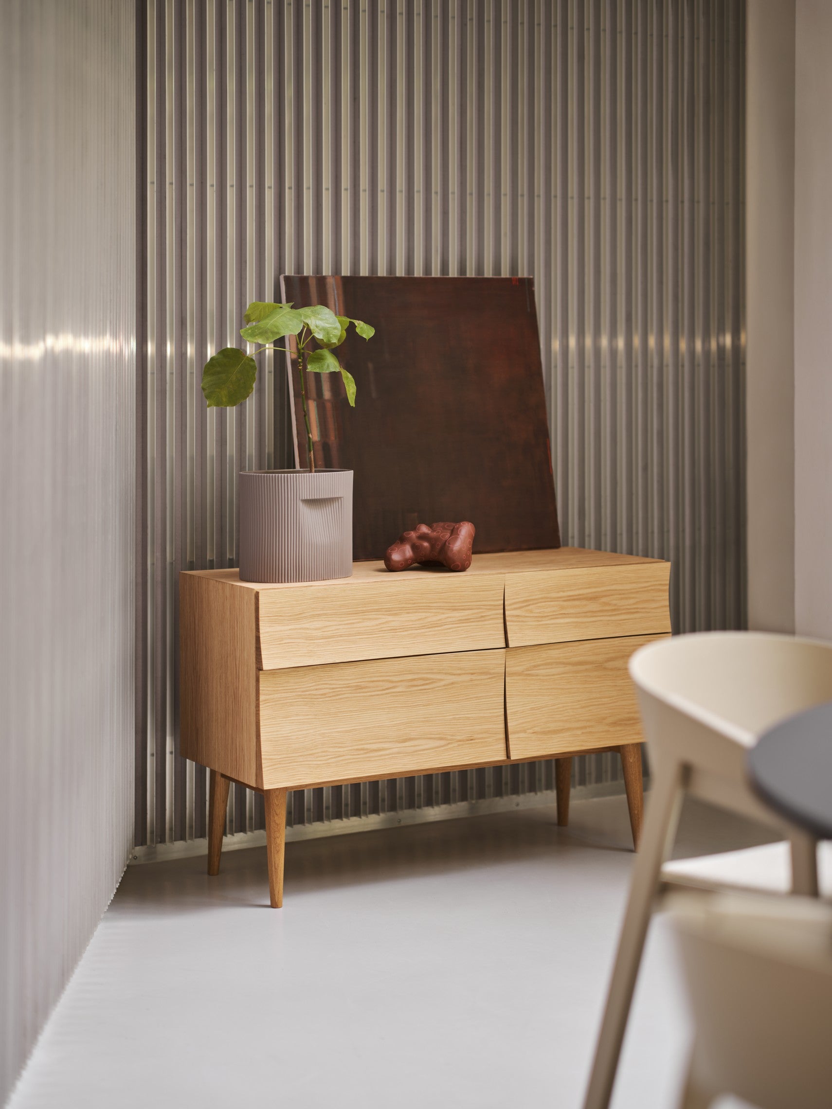 Kommode REFLECT schwarz Eichenfurnier