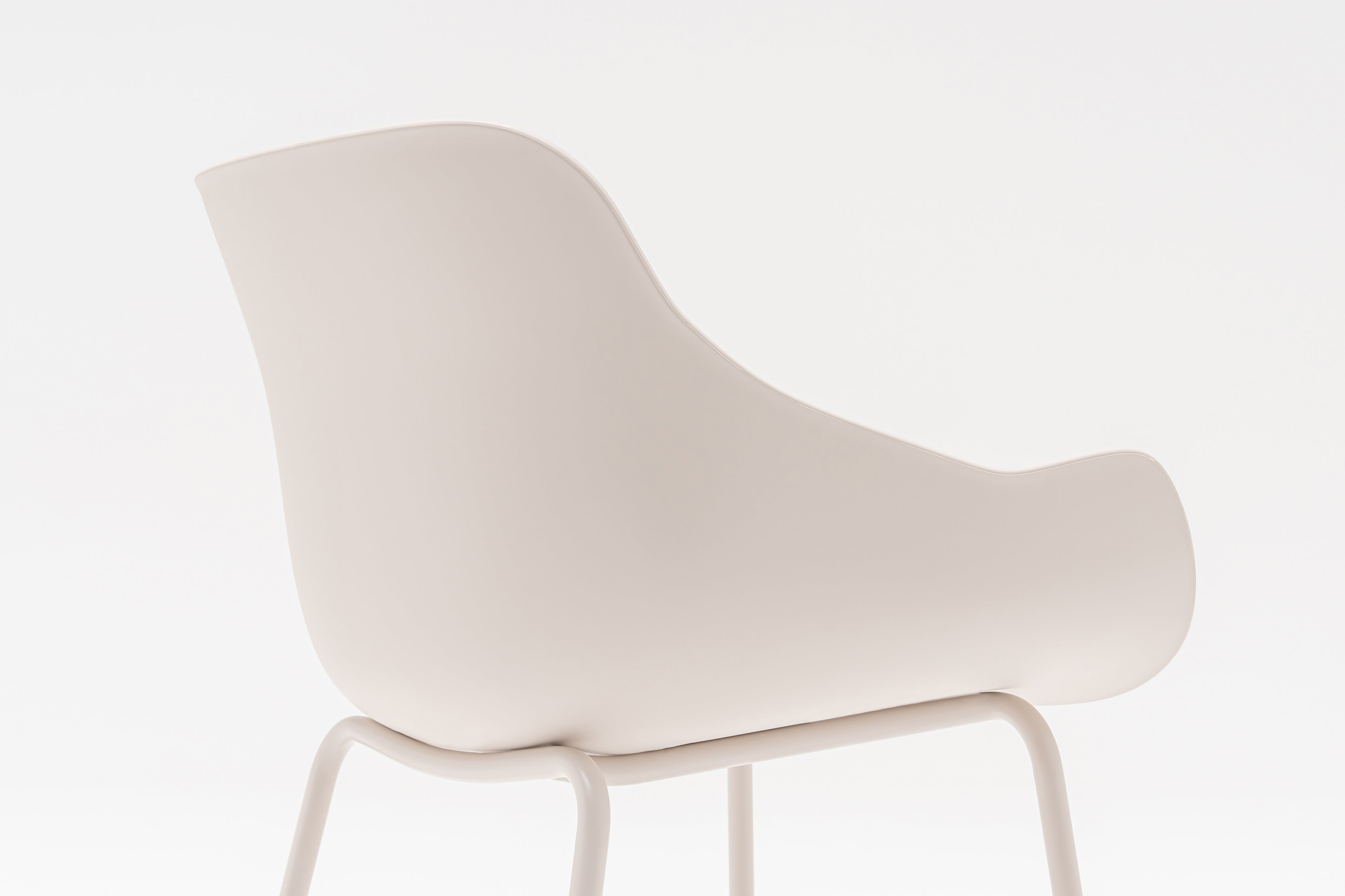 Baltic remix chair metal base