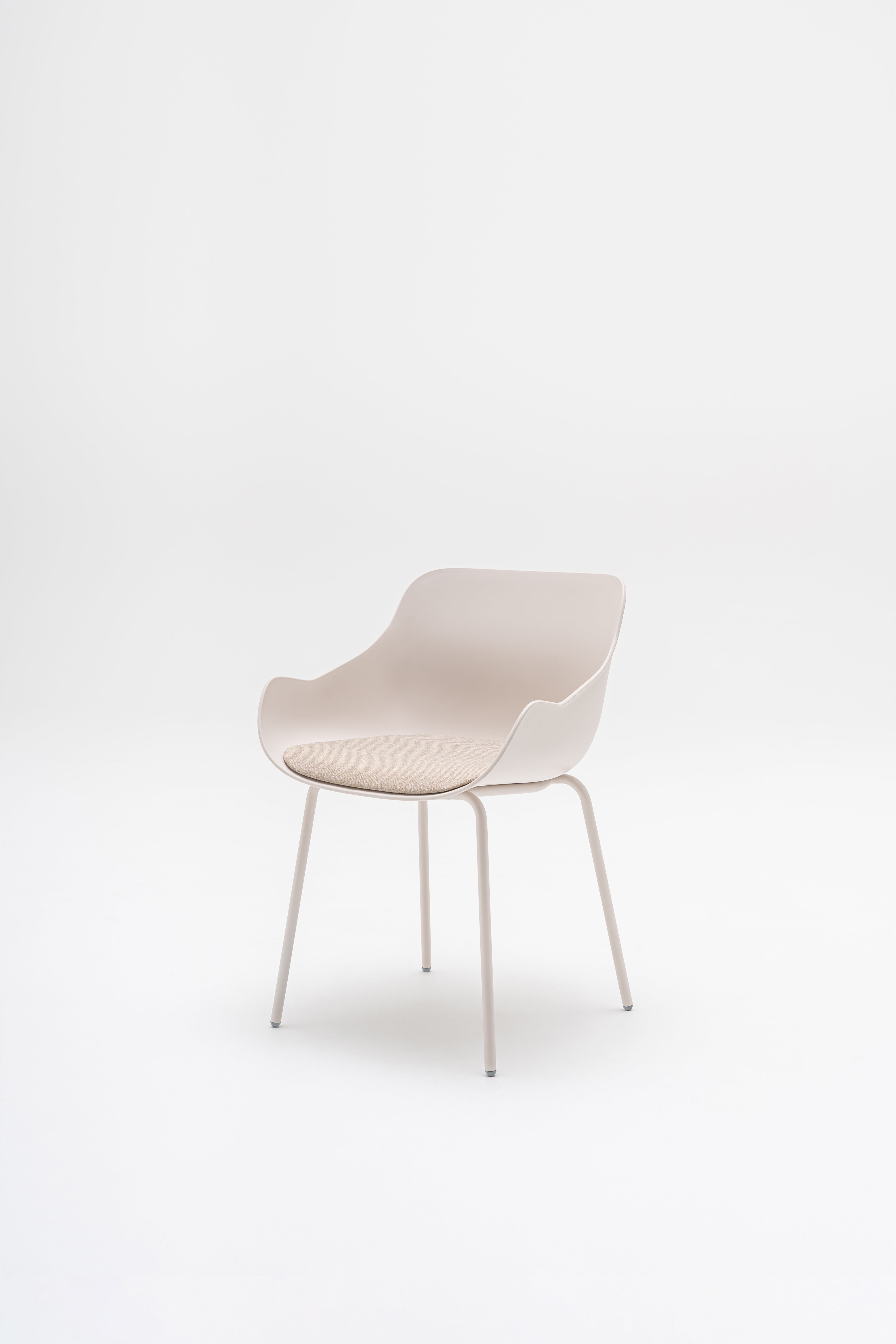 Baltic remix chair metal base