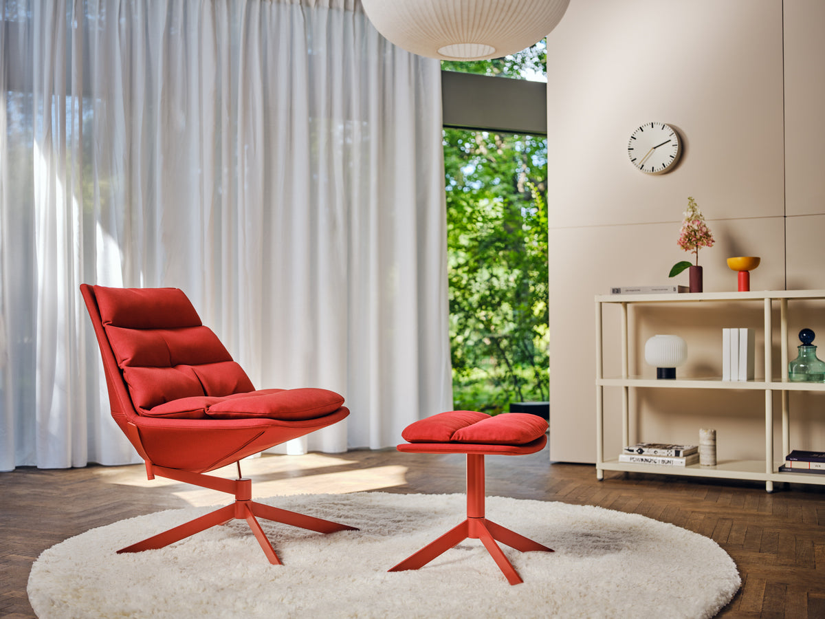 Fat frank footrest upholstered