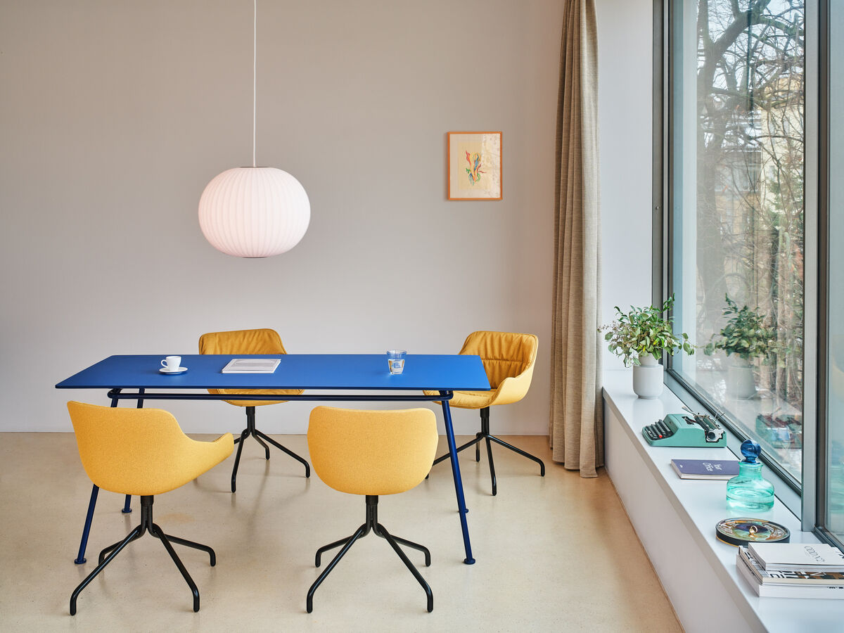 Stół prostokątny NEW SCHOOL metalowa podstawa – .mdd