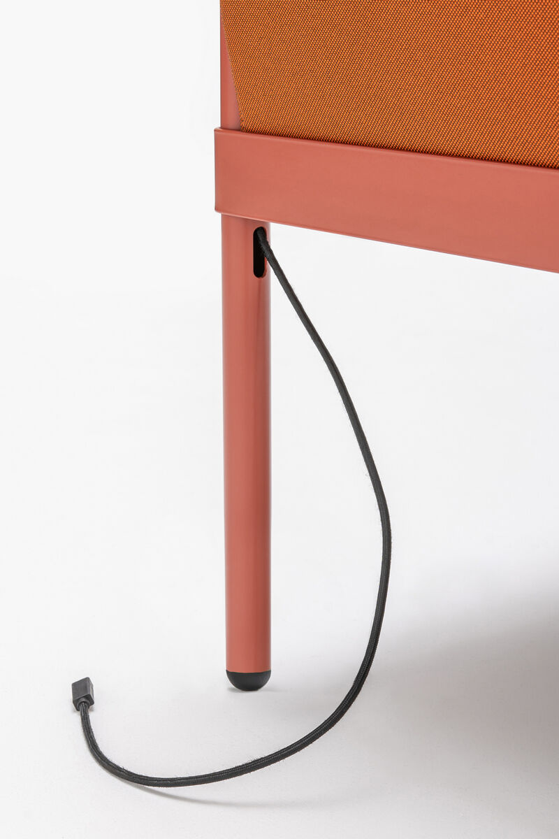 3-Sitzer-Sofa niedrig gepolsterte Stelzen