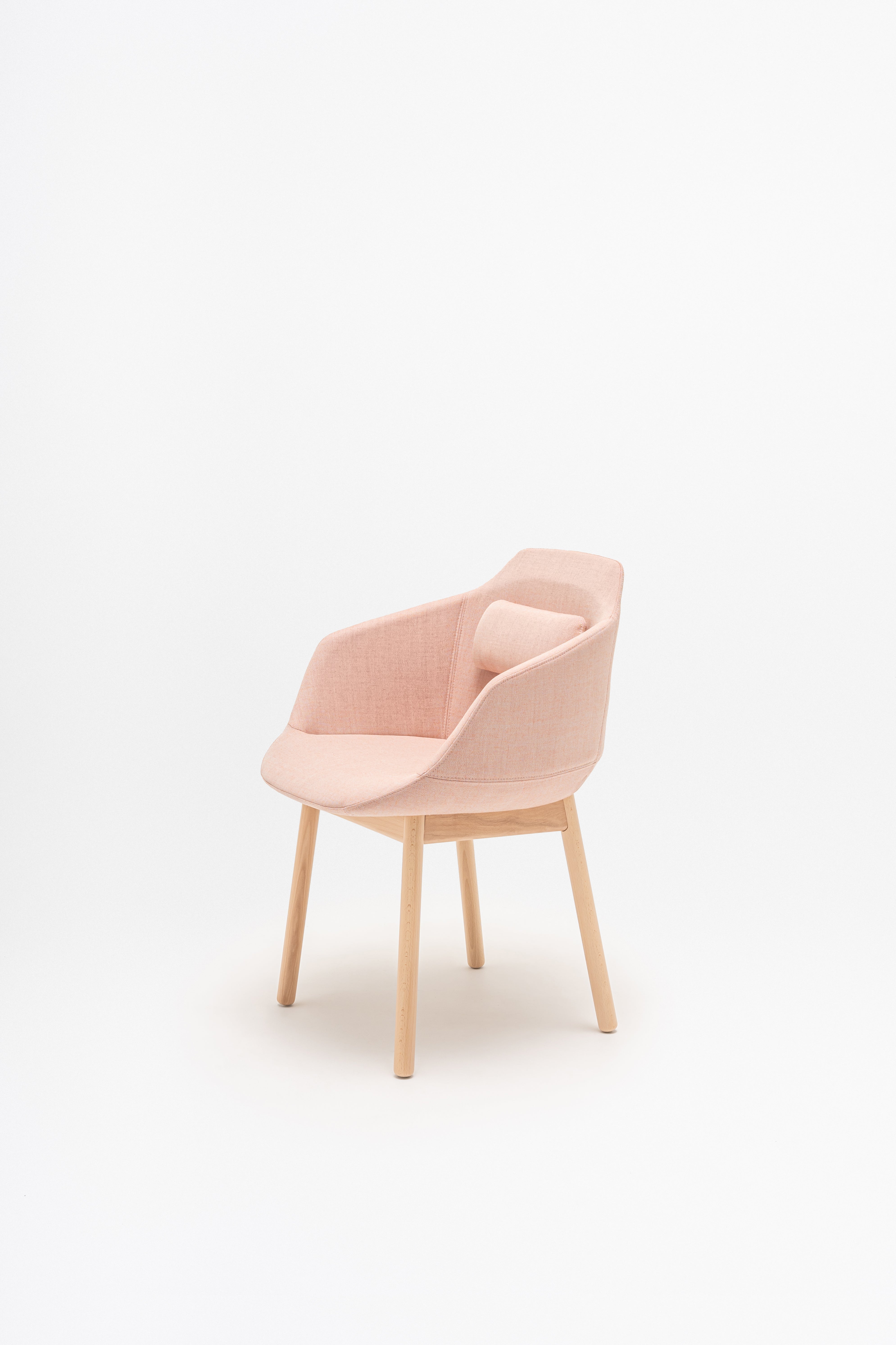Chair Ultra Wooden base