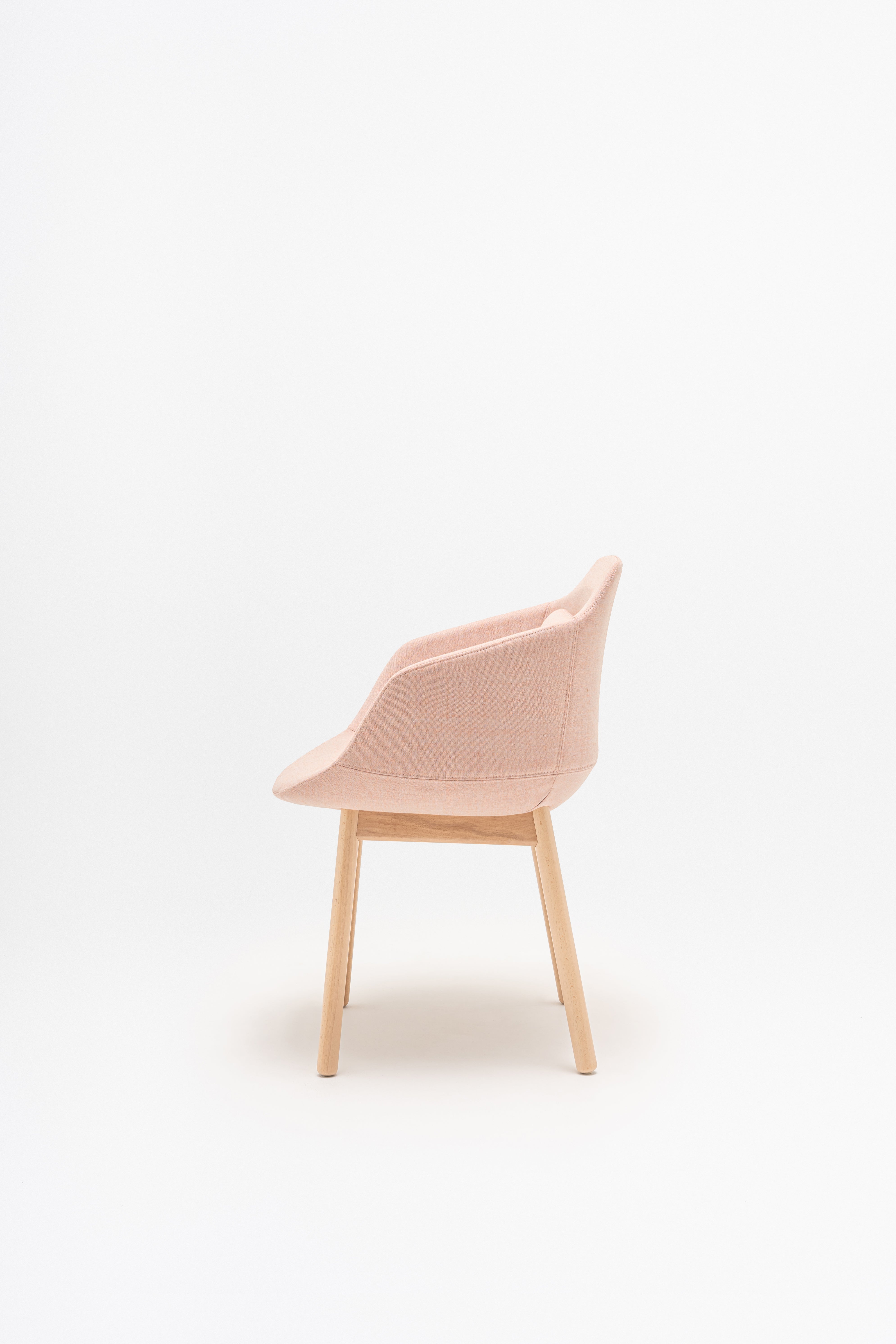 Chair Ultra Wooden base