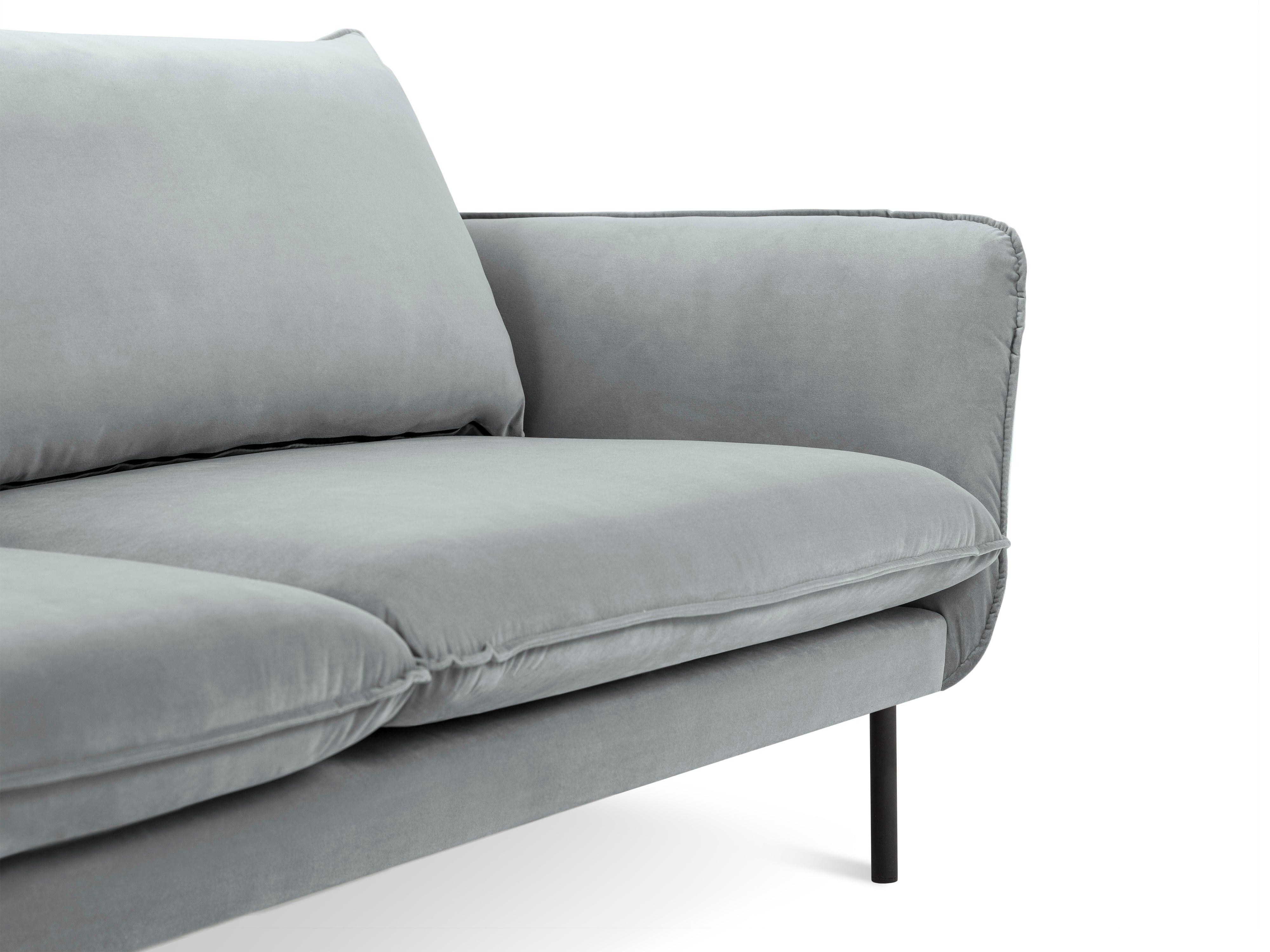 Sofa aksamitna 4-osobowa VIENNA jasnoszary z czarną podstawą Cosmopolitan Design Eye on Design