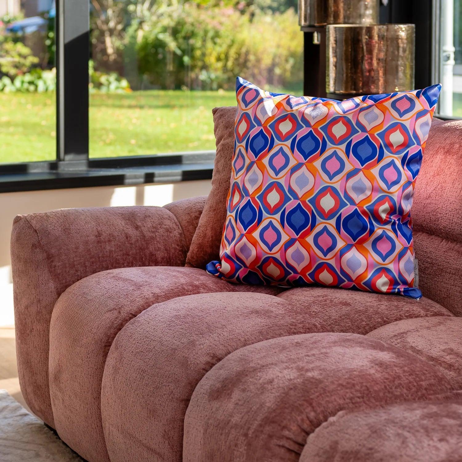 Sofa CHARELLE brudny róż Richmond Interiors Eye on Design