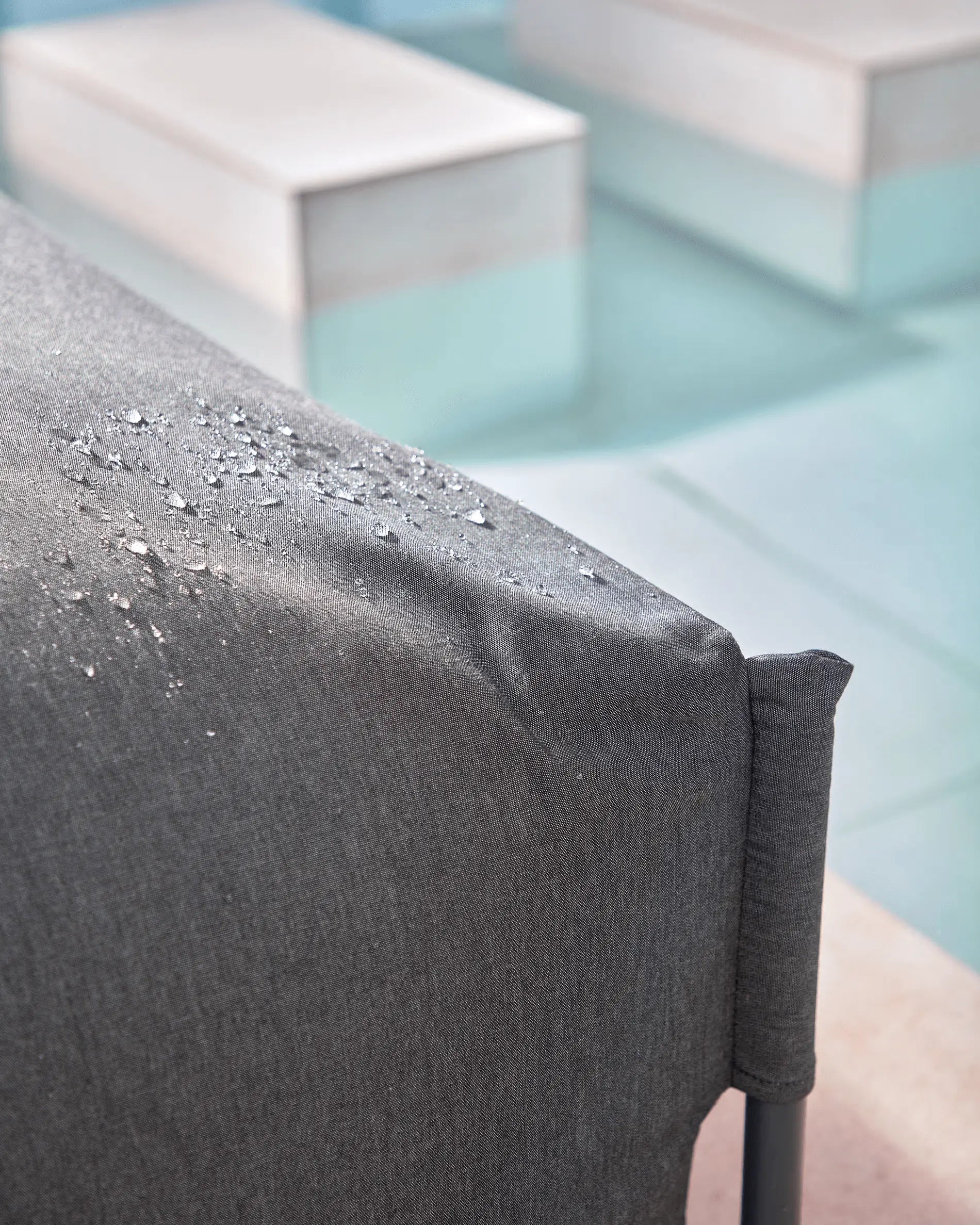 Sofa modułowa ogrodowa SQUARE - puf ciemnoszary – Kave Home