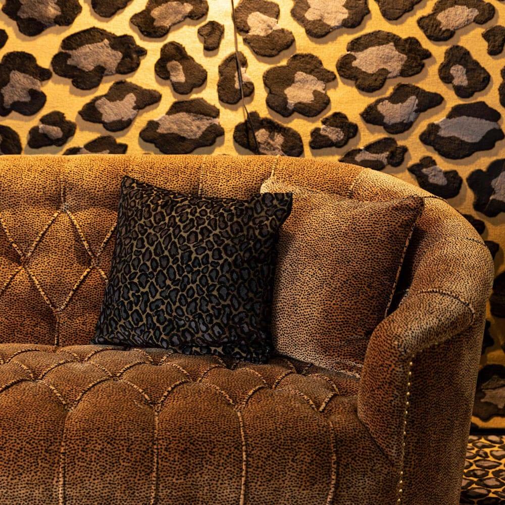 Sofa TOO PRETTY TO SIT ON panterka Bold Monkey Eye on Design