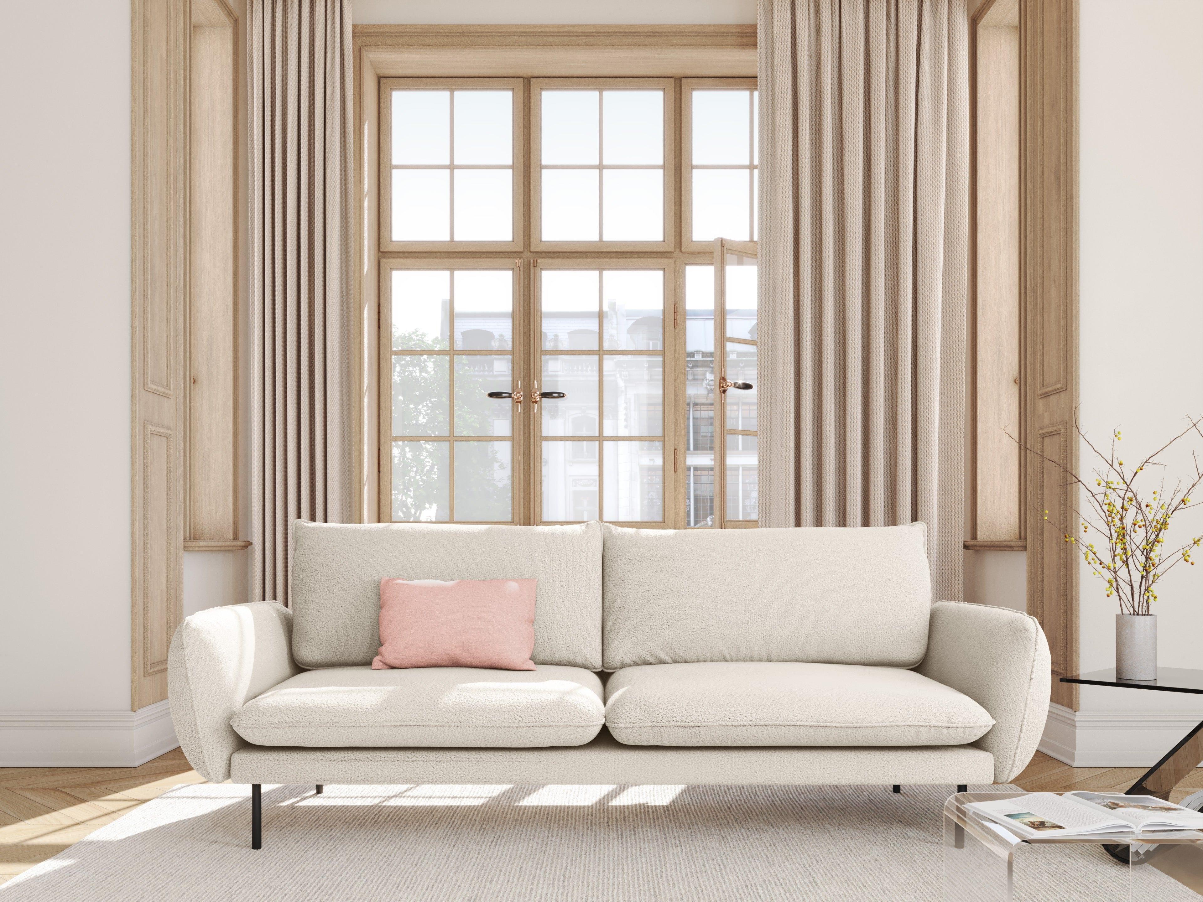 Sofa w tkaninie boucle 4-osobowa VIENNA beżowy z czarną podstawą Cosmopolitan Design Eye on Design