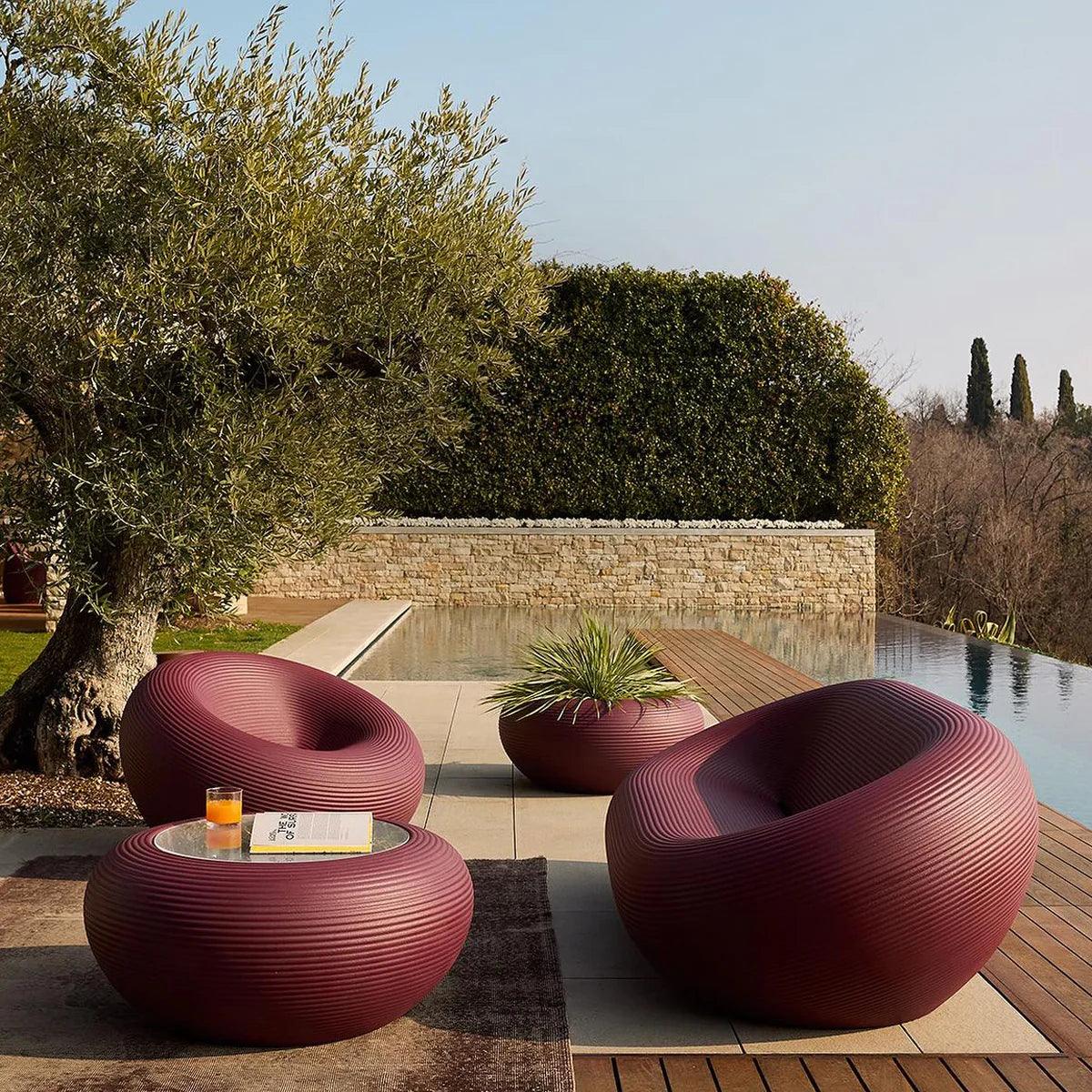 Sofa zewnętrzna NAMI bordowy Qeeboo Eye on Design