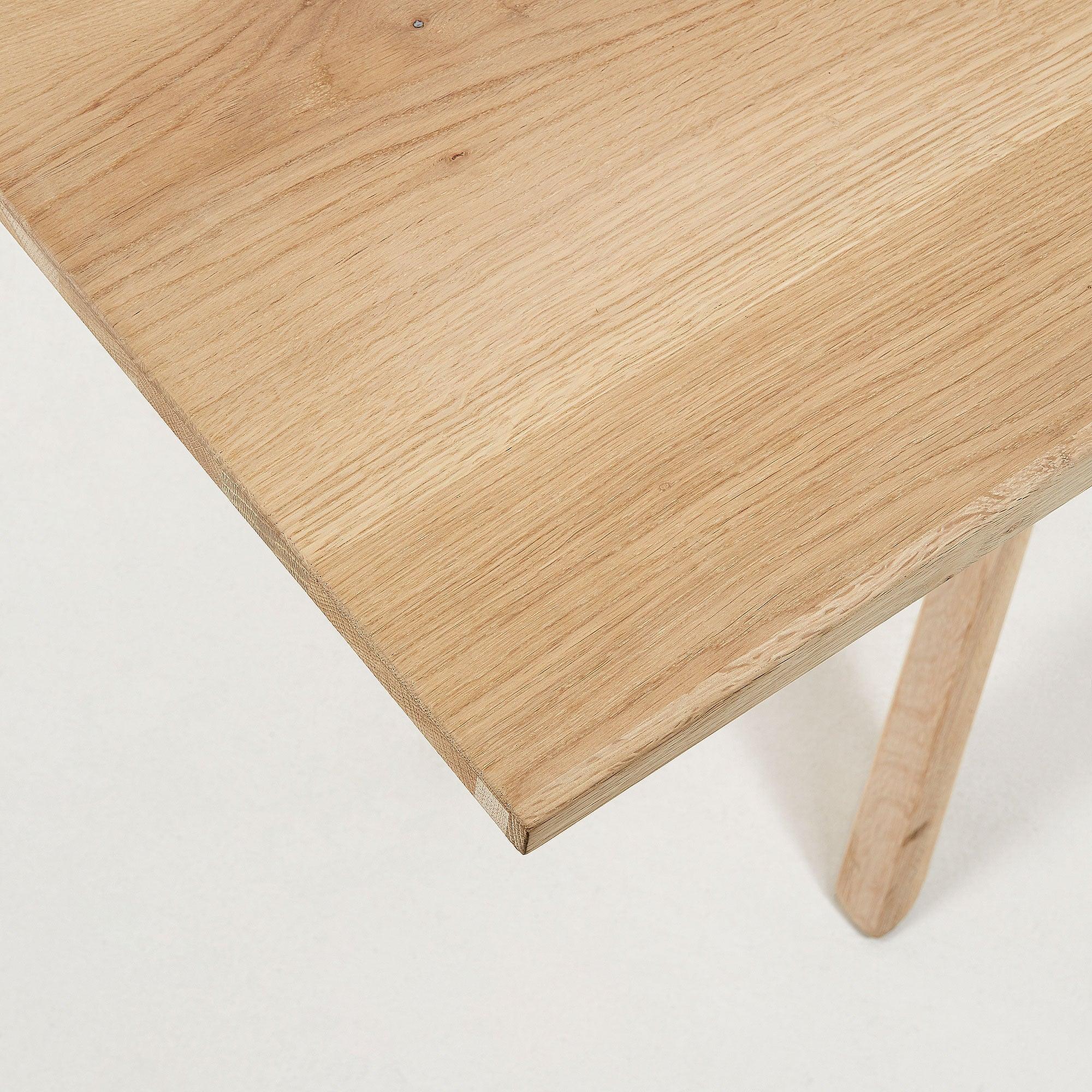Stół ARMANDE bielony fornir dębowy La Forma Eye on Design