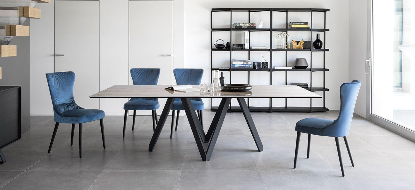 Stół prostokątny CARTESIO kremowy marmur z drewnianą podstawą Calligaris Eye on Design