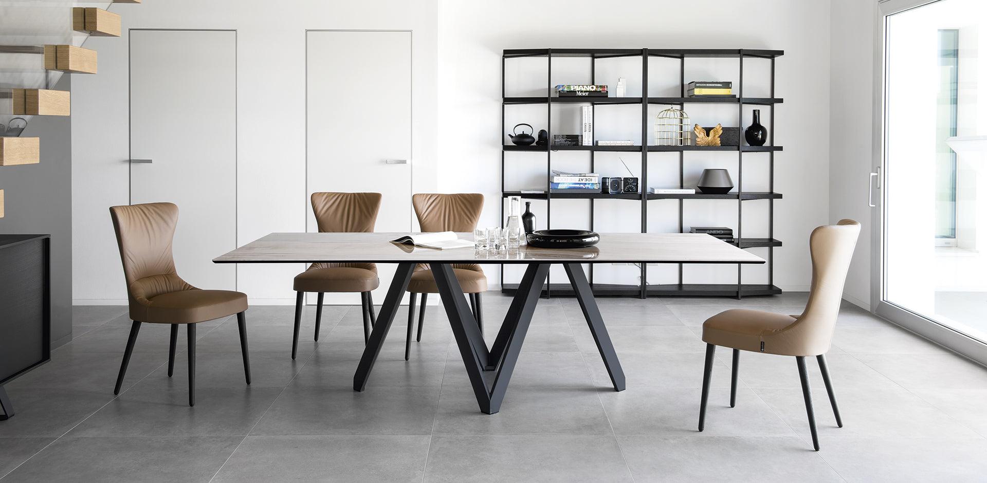 Stół prostokątny CARTESIO kremowy marmur z drewnianą podstawą Calligaris Eye on Design