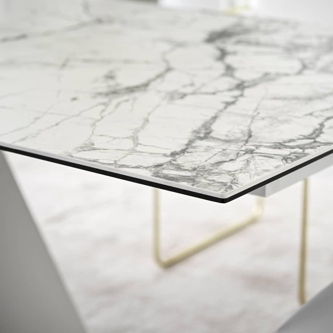 Stół prostokątny rozkładany ICARO cement, marka Calligaris