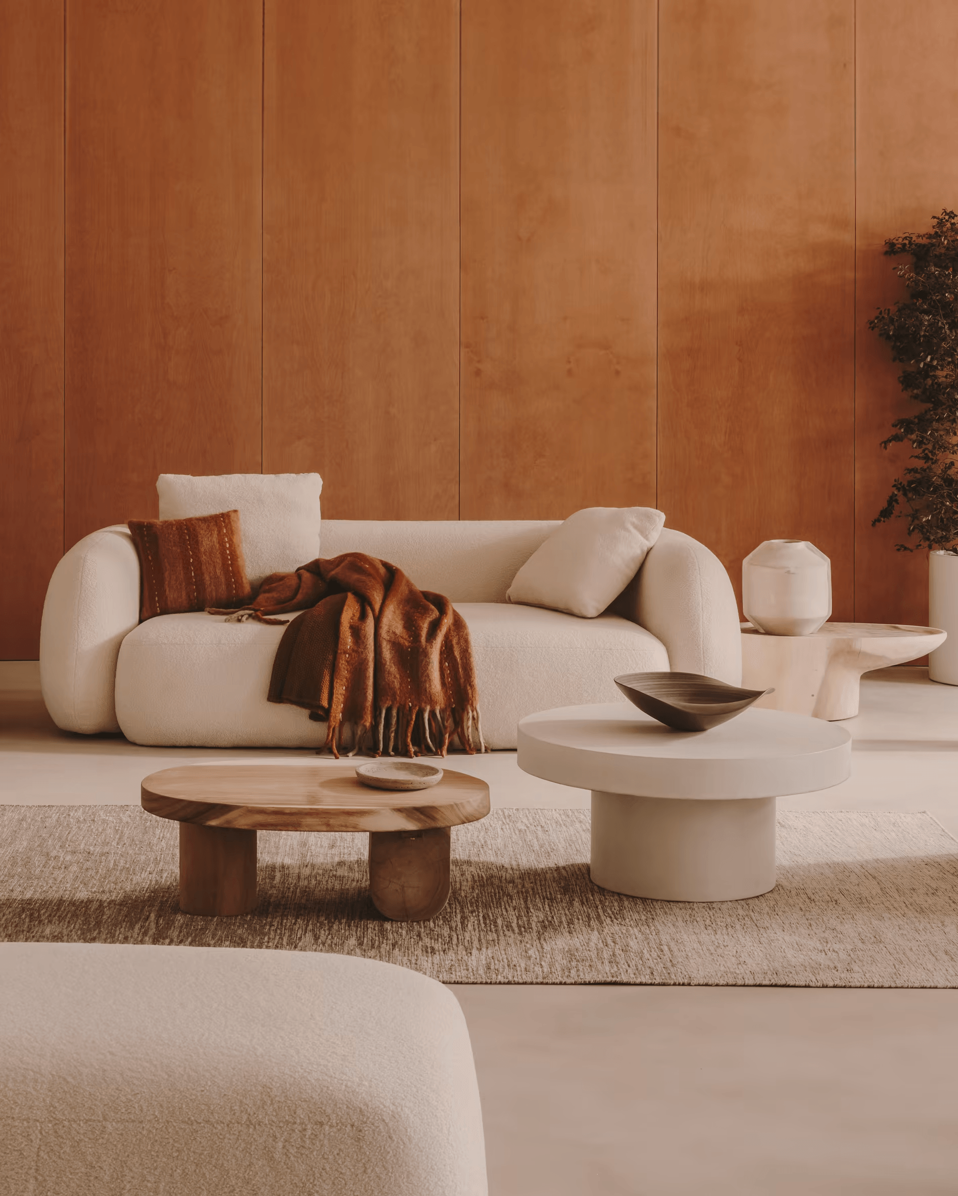 Stolik kawowy z cementu AIGUABLAVA kremowy La Forma Eye on Design