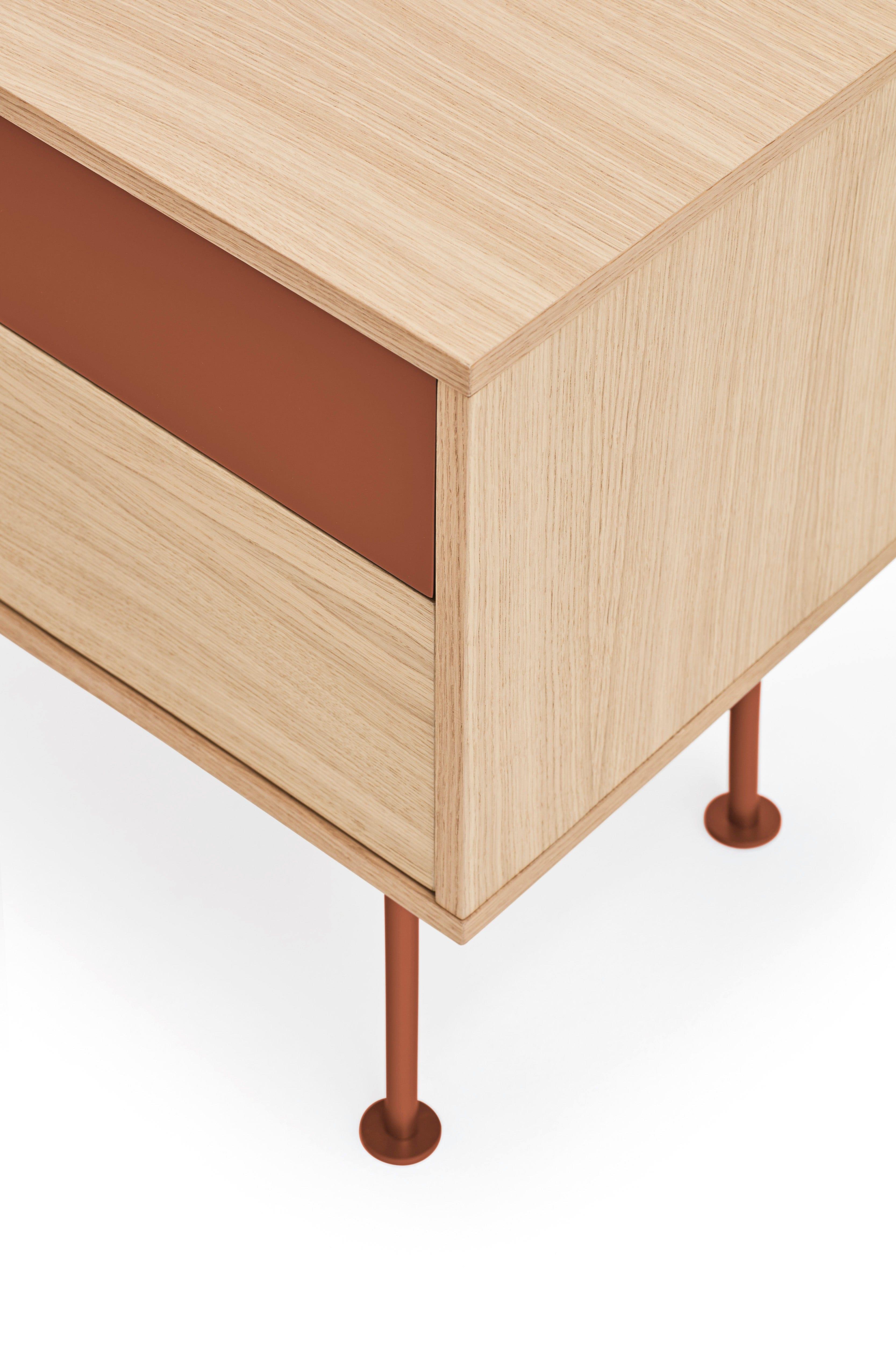 Stolik nocny YOKO czerwony Teulat Eye on Design