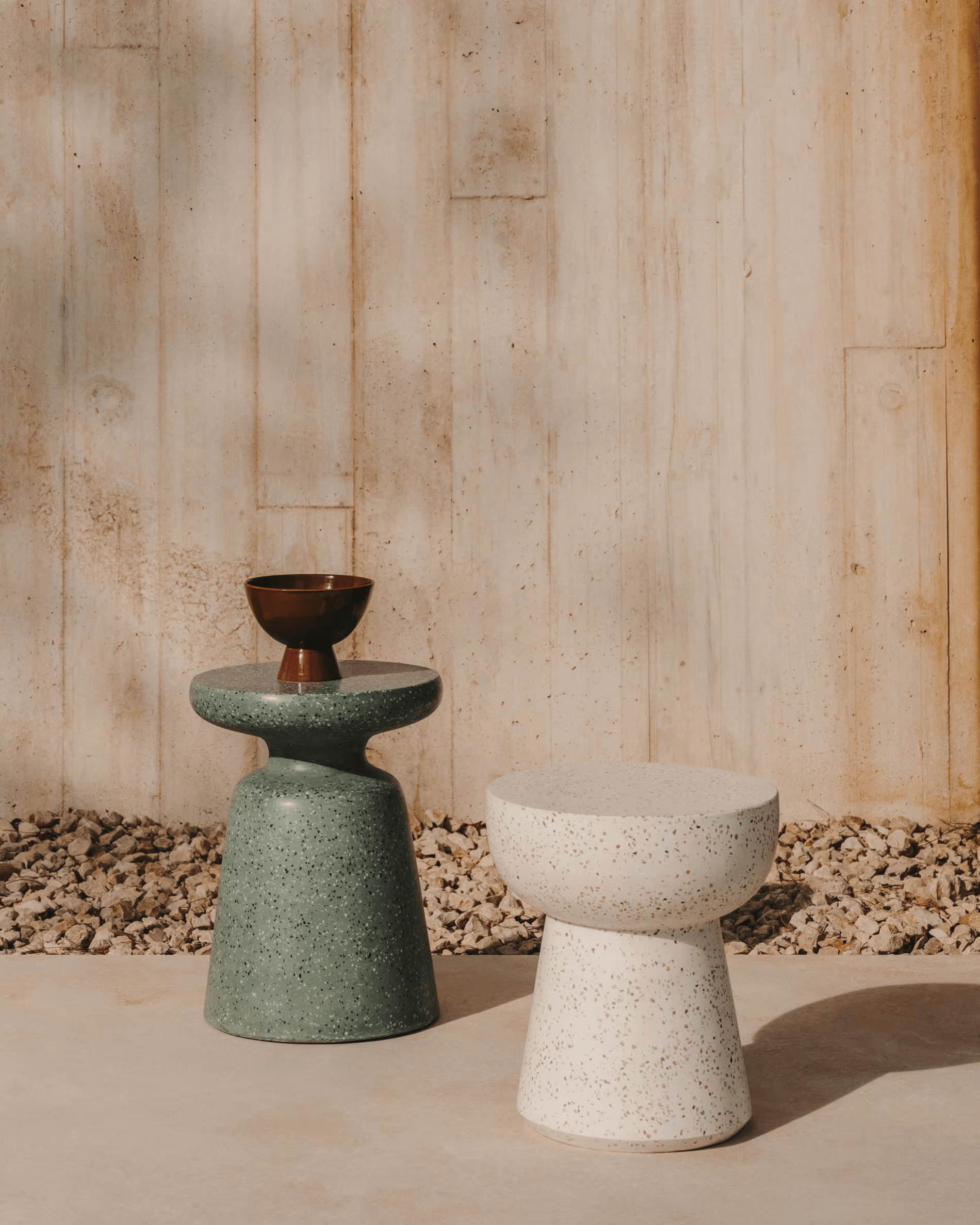 Stolik pomocniczy ogrodowy MESQUIDA zielone lastryko La Forma Eye on Design