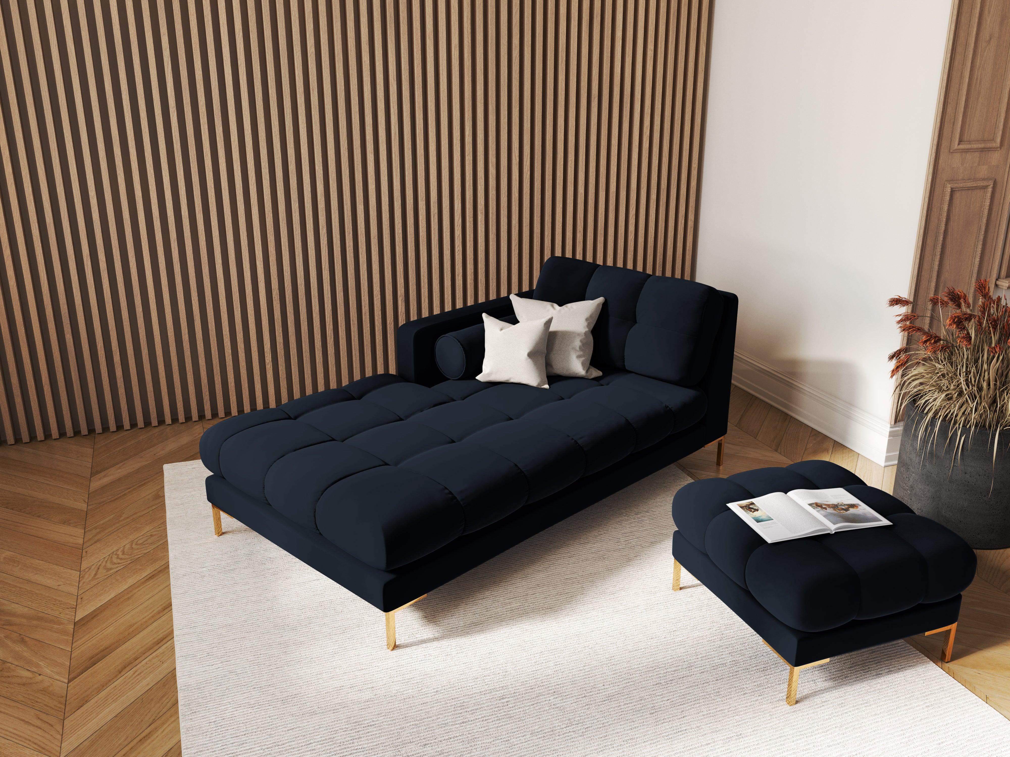 Szezlong aksamitny lewostronny BALI ciemnoniebieski ze złotą podstawą Cosmopolitan Design Eye on Design