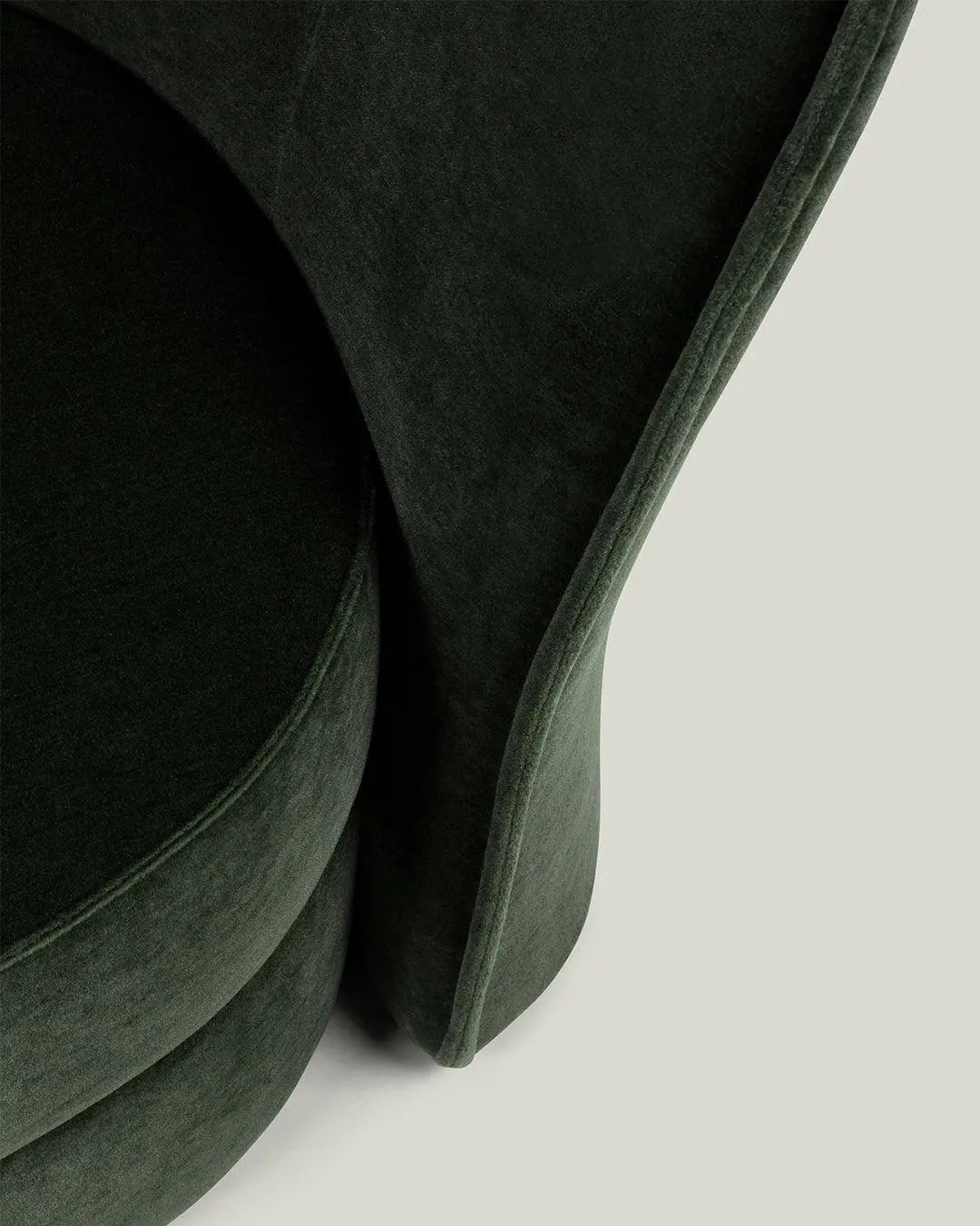 Szezlong ALDORA prawostronny – Moooi