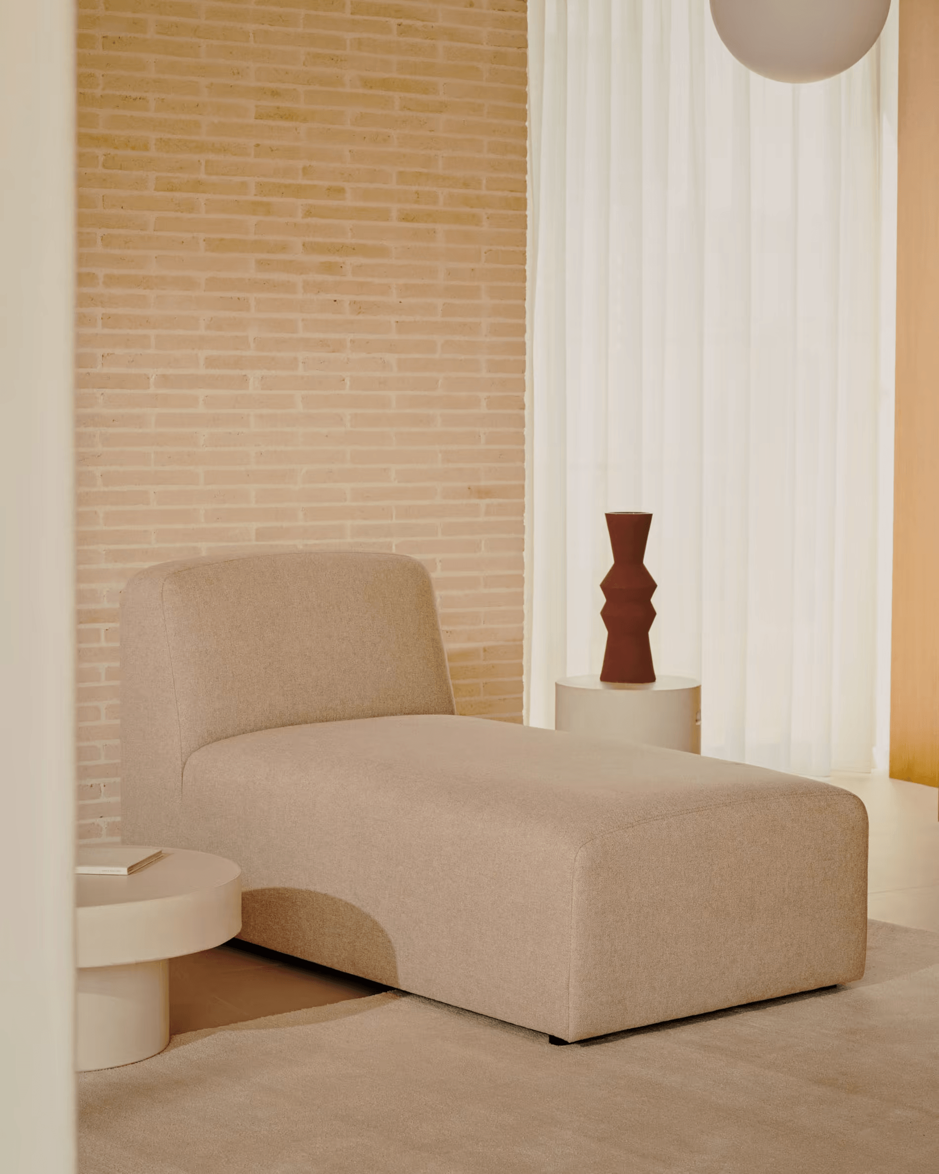 Szezlong / moduł NEOM beżowy La Forma Eye on Design