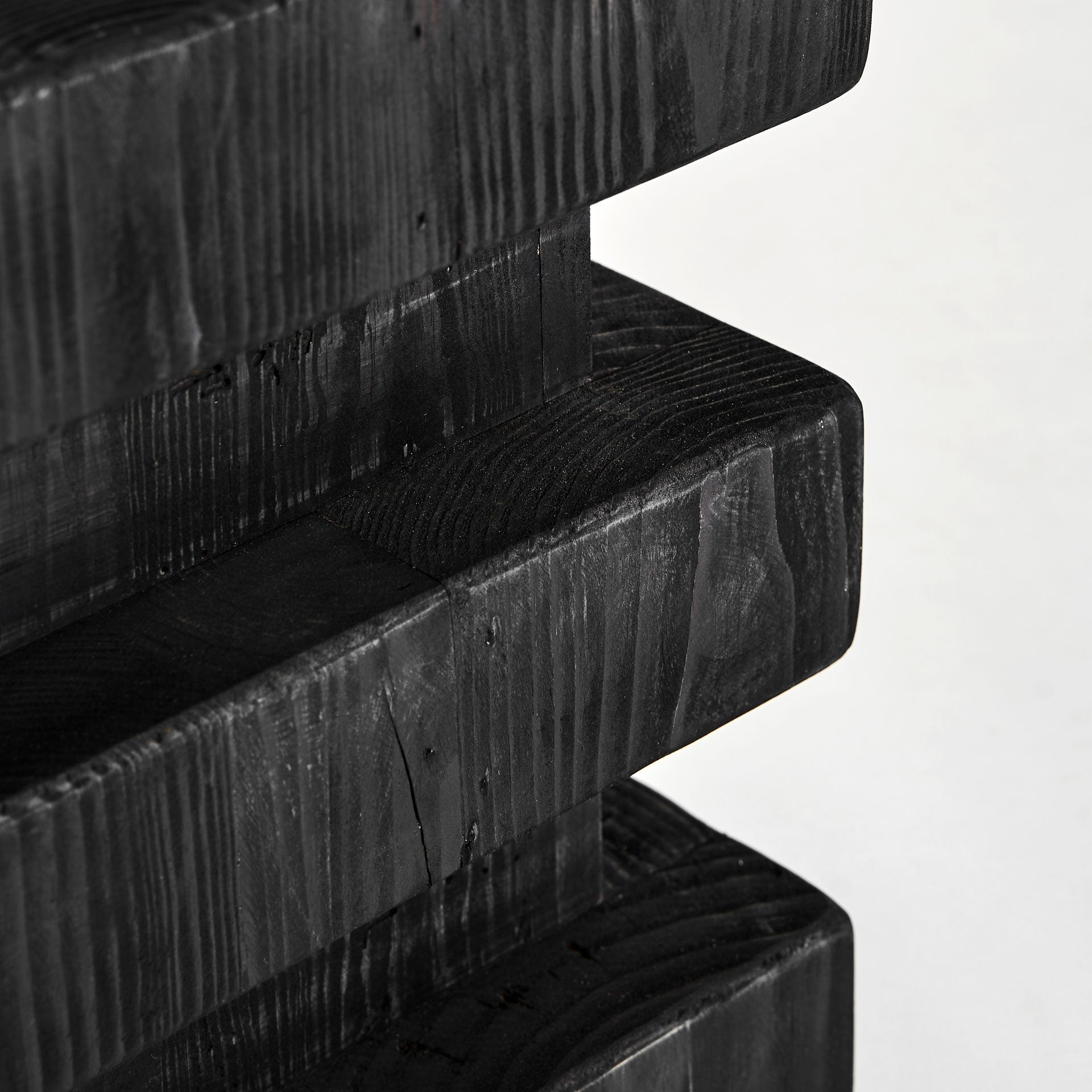 VIEVY Stool in Recycled Black Pine Wood