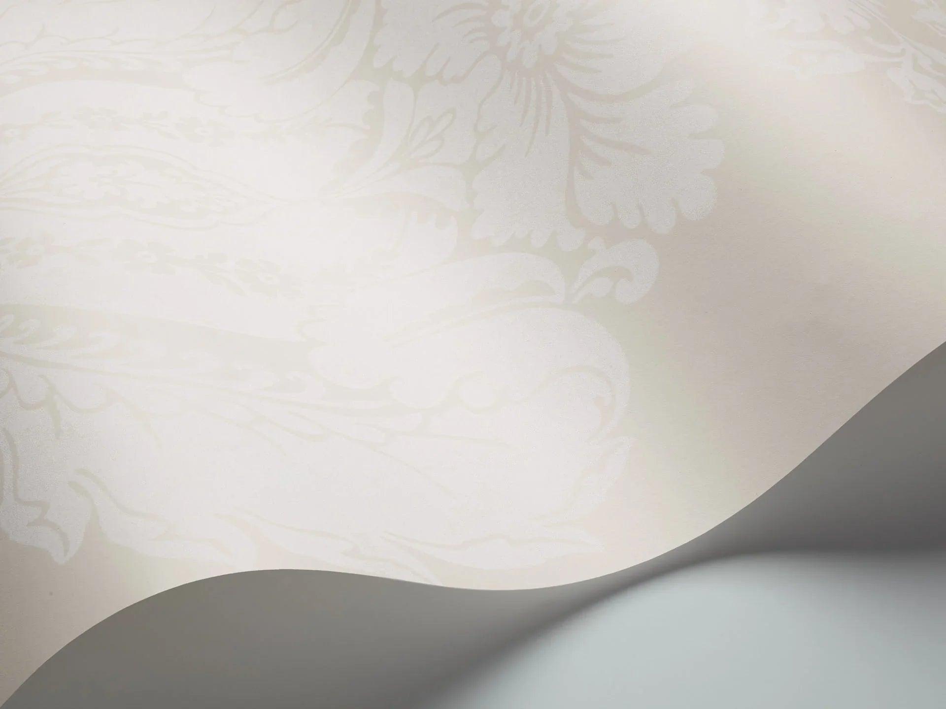 Tapeta ALBEMARLE - Baudelaire biały na kremie Cole & Son Eye on Design