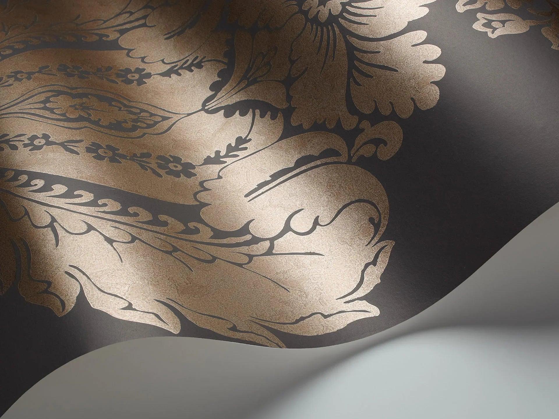 Tapeta ALBEMARLE - Baudelaire metaliczny brąz na czarnym Cole & Son Eye on Design
