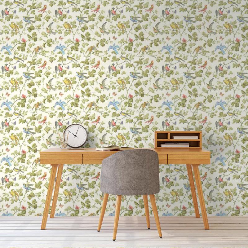 Tapeta ARCHIVE ANTHOLOGY - Winter Birds oliwkowy na bieli Cole & Son Eye on Design