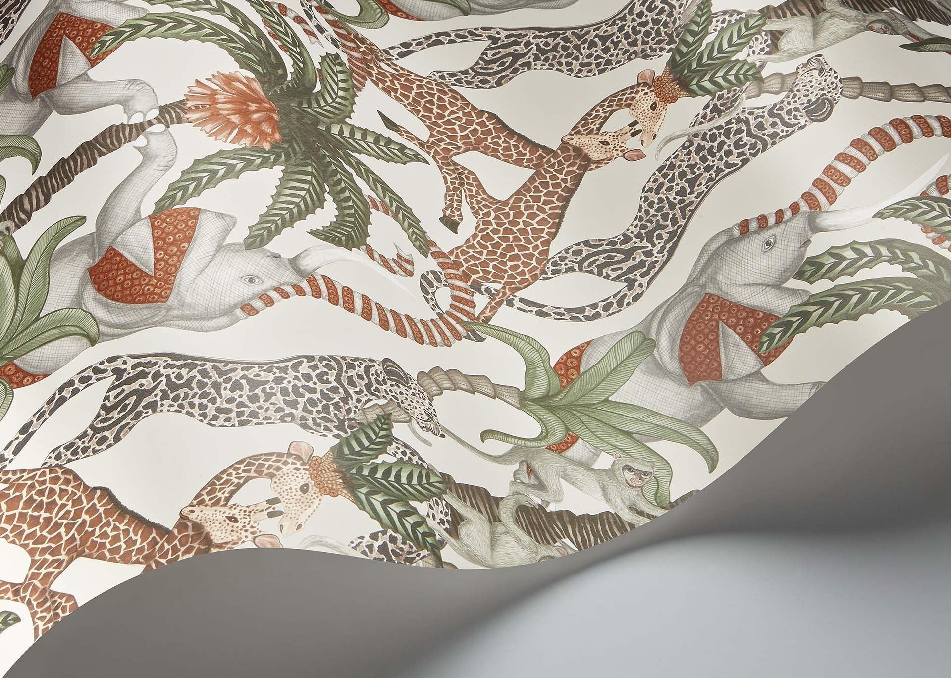 Tapeta ARDMORE JABULA - Safari Totem turkus na czarnym Cole & Son Eye on Design