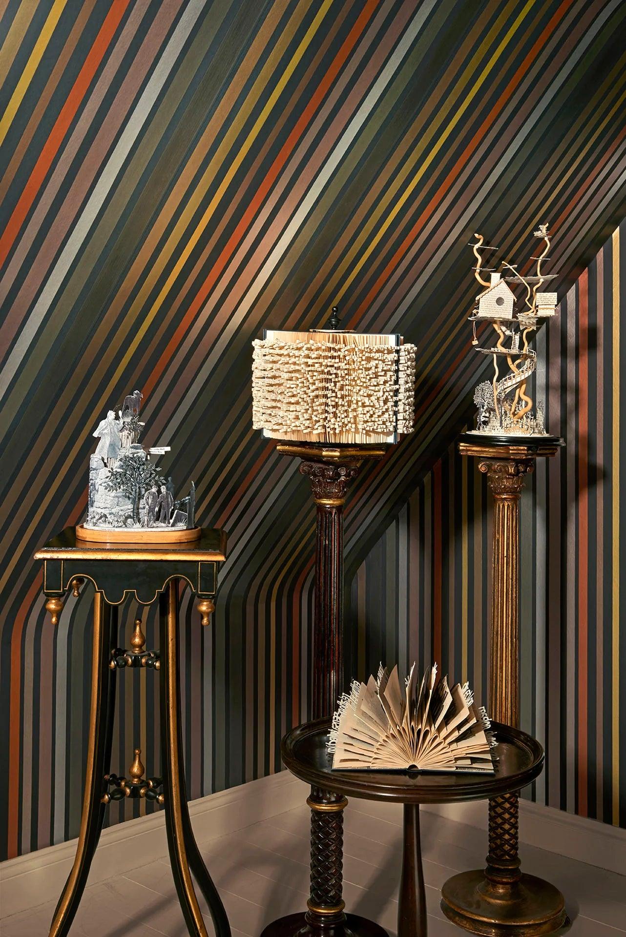 Tapeta MARIINSKY DAMASK - Carousel Stripe czarny Cole & Son Eye on Design