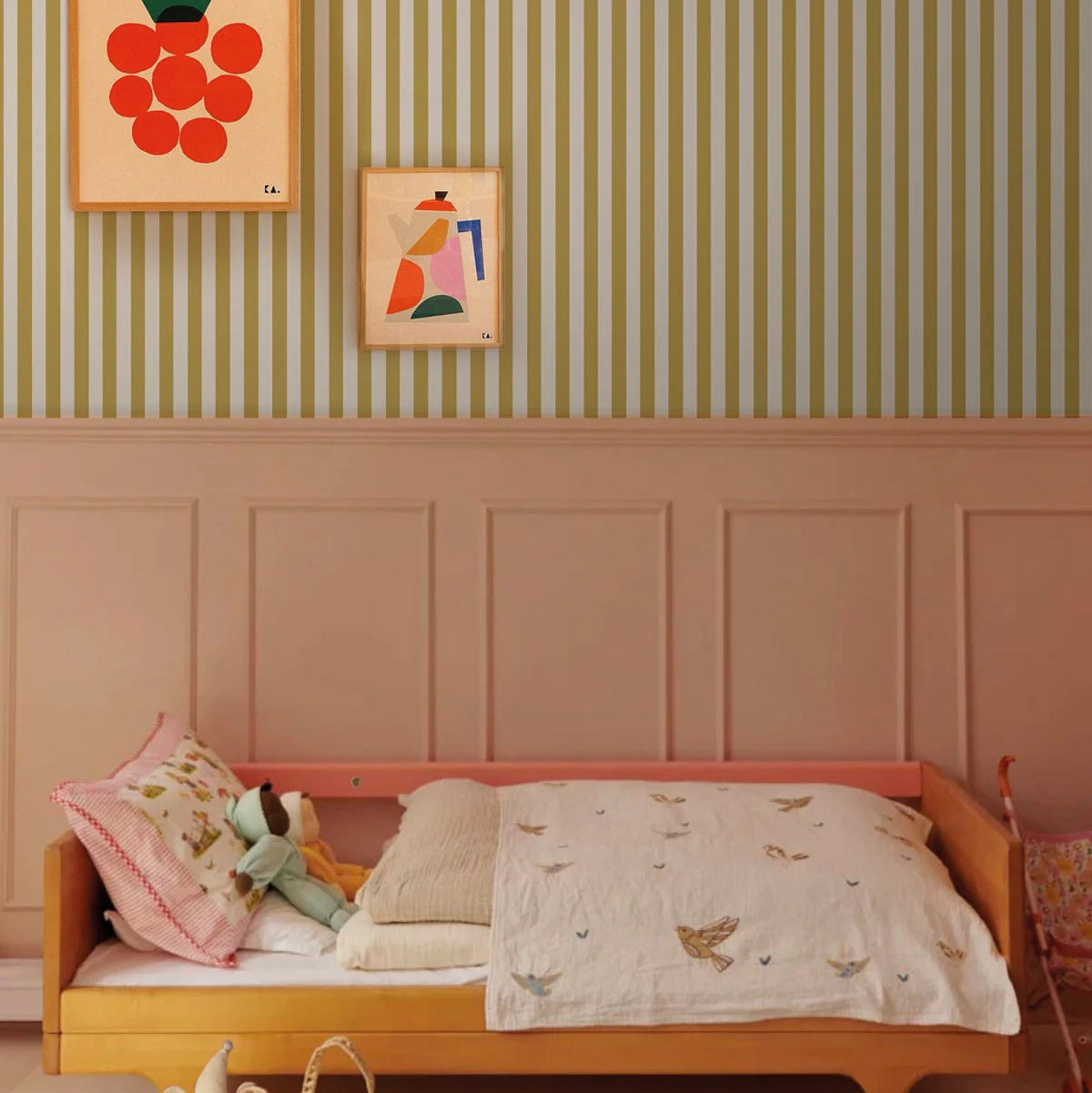 Tapete mit geometrischem Streifenmuster STRIPE MEADOW MUSTARD senfgelb mit Grau