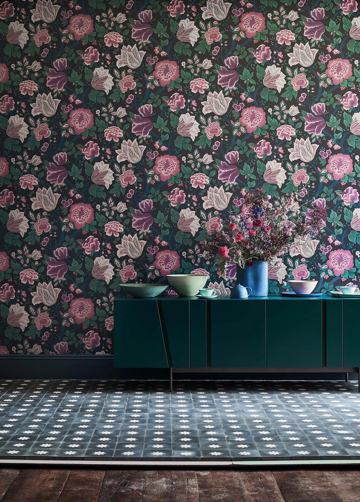 Tapeta THE PEARWOOD COLLECTION - Midsummer Bloom fioletowy Cole & Son Eye on Design